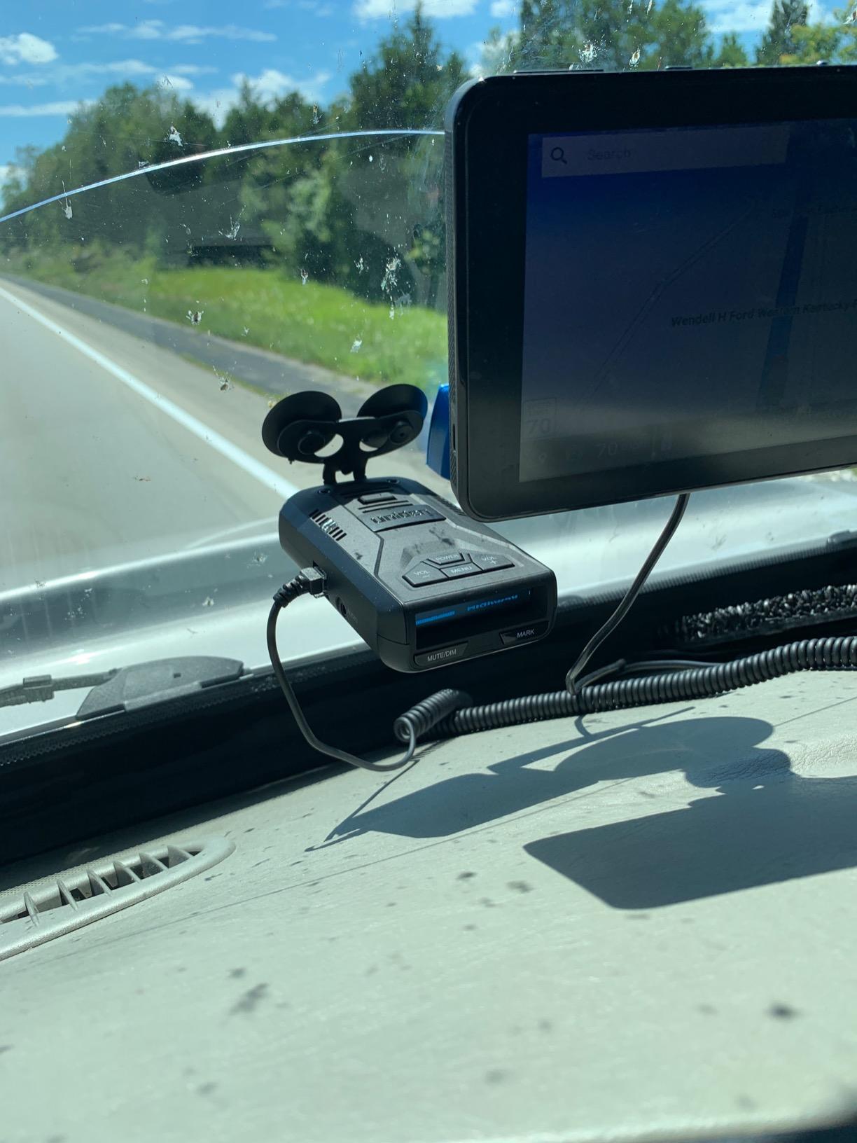 Uniden R3 (Renewed) Extreme Long Range Radar Laser Detector, GPS, 360 Degree, Voice Alerts, Red Light & Speed Camera Alerts, Multi-Color OLED, (Renewed) customer photo 1