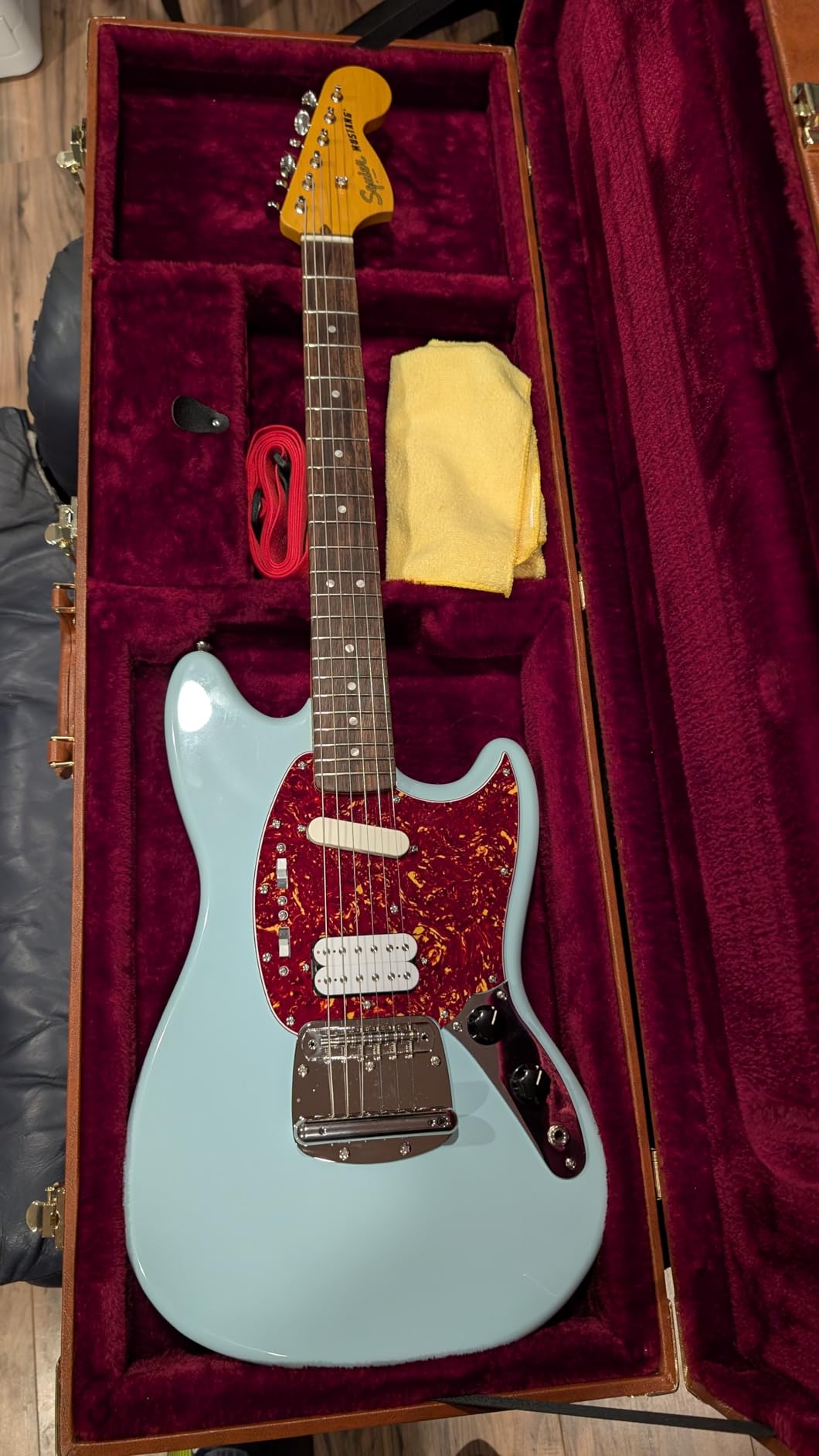 Squier Classic Vibe 60s Mustang Short Scale Electric Guitar, Sonic Blue customer photo 1