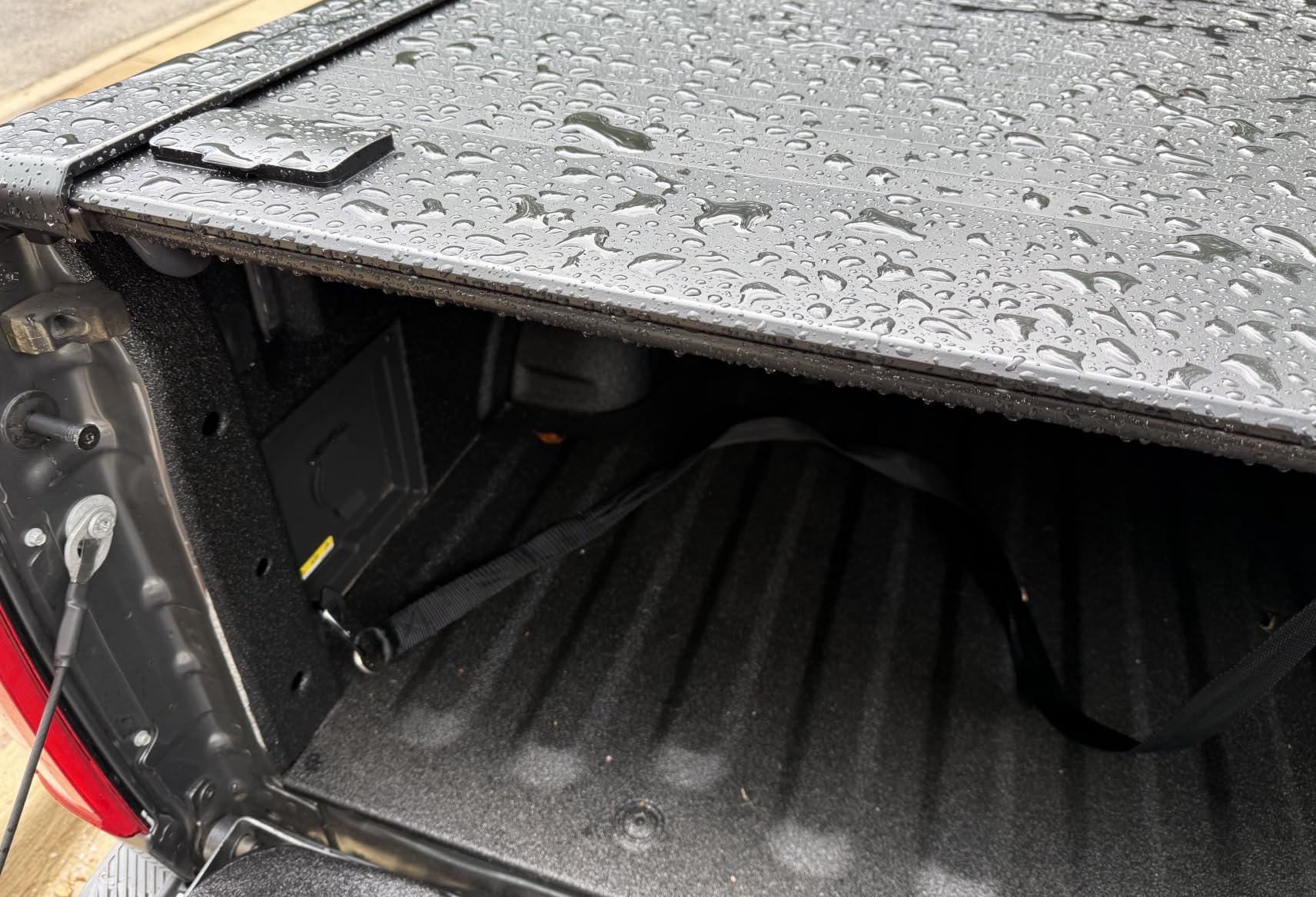 Syneticusa MB Retractable Tonneau Cover fit 2004-2026 F-150 5.5ft Truck Bed customer photo 2