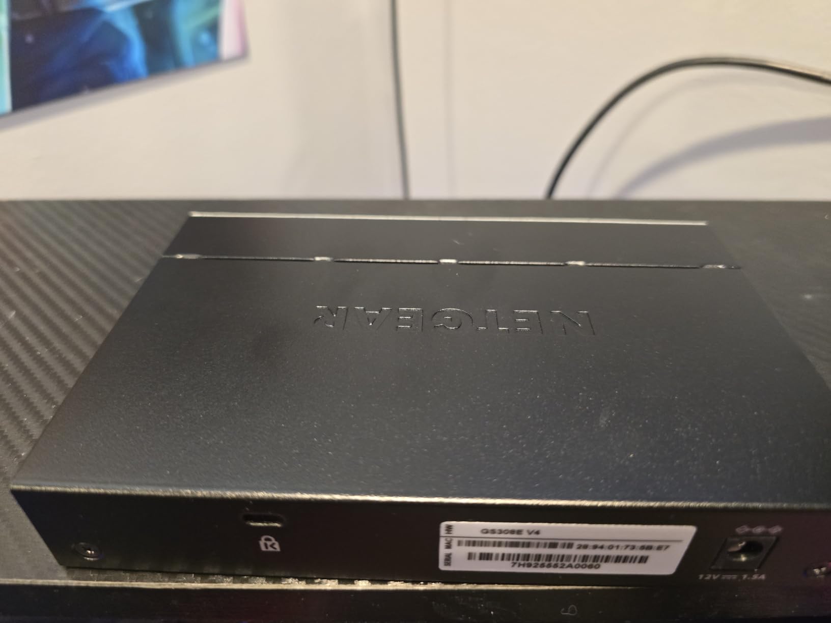 NETGEAR 5-Port Gigabit Ethernet Easy Smart Managed Network Switch (GS305E) | Essentials Model, Desktop or Wall Mount, Home Network Hub, Office Ethernet Splitter, Silent Operation customer photo 2
