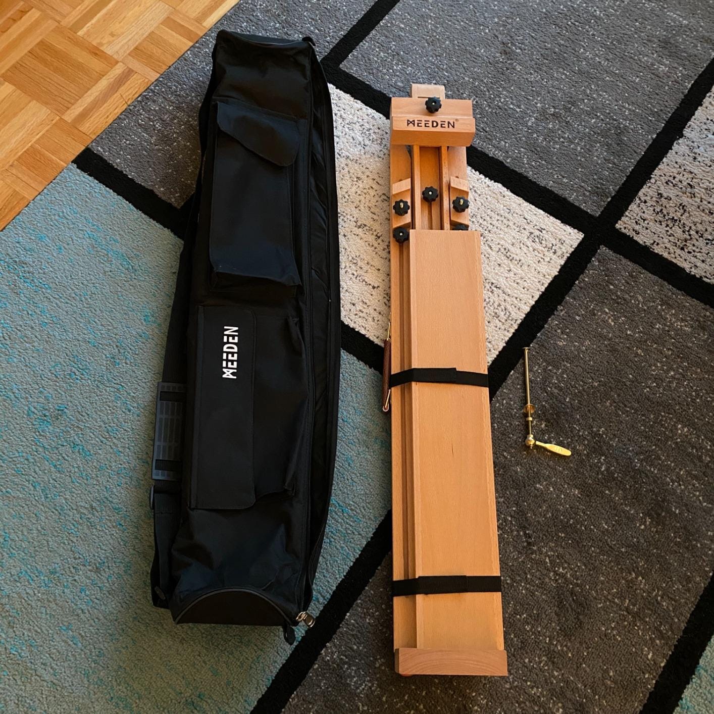 MEEDEN Portable Tripod Easel for Painting: Solid Beech Wood Art Easel | Foldable Drawing Easel Stand with Carrying Bag Perfect for Indoor Outdoor Use, Holds Canvas up to 44