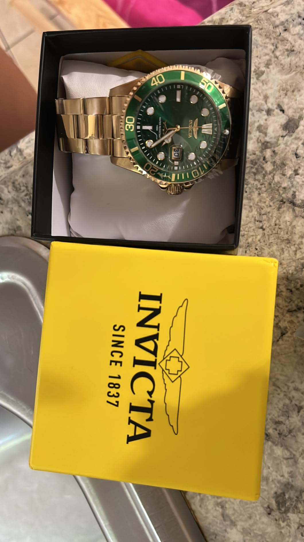 Invicta Men's Pro Diver Quartz Watch customer photo 1