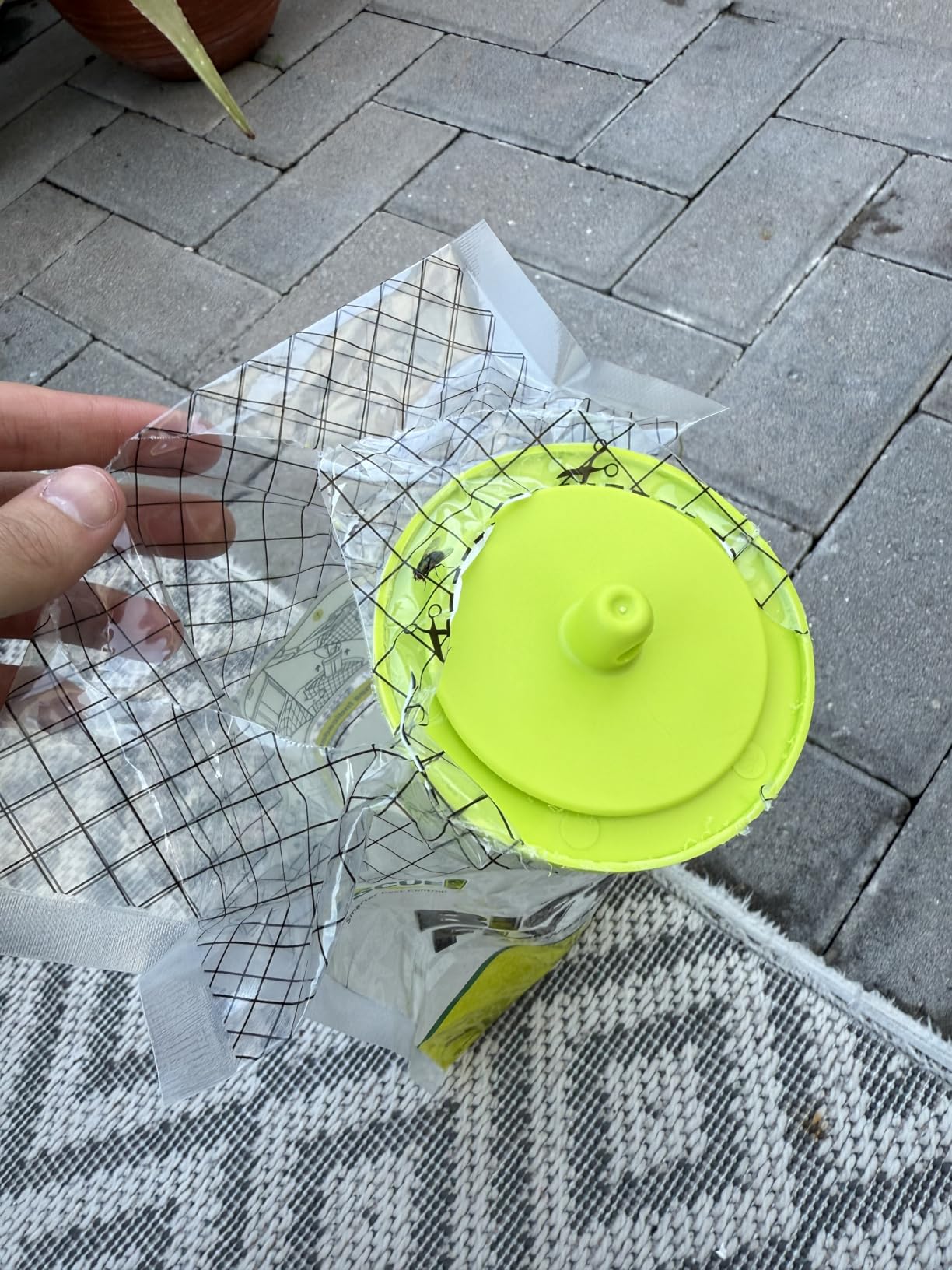 RESCUE! Big Bag Fly Trap – Disposable, Outdoor Use - 2 Traps customer photo 1