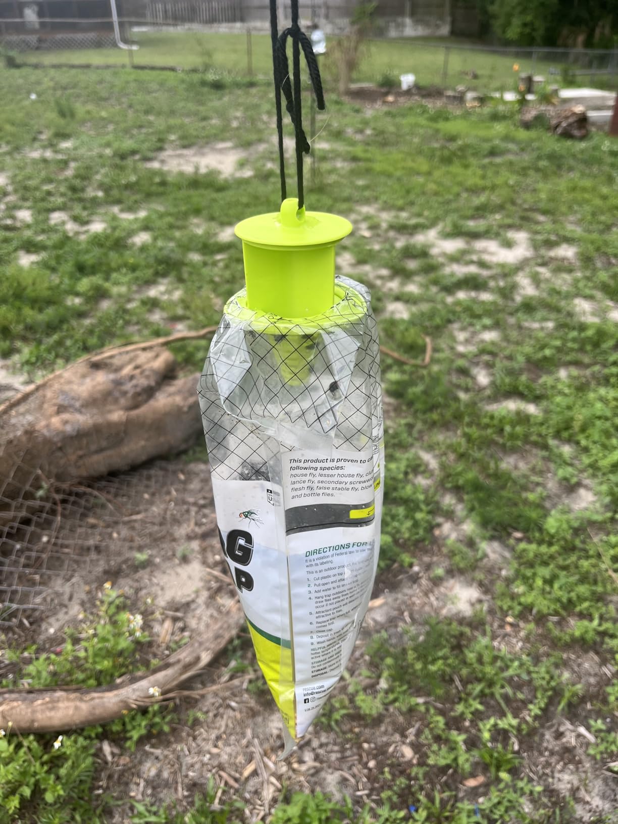 RESCUE! Big Bag Fly Trap – Disposable, Outdoor Use - 2 Traps customer photo 2