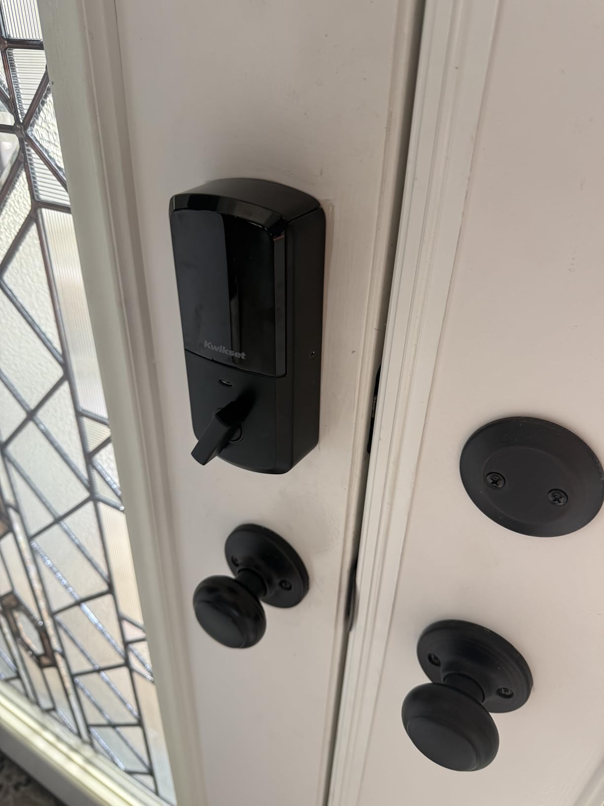Kwikset 942BLE-15S Aura Bluetooth Keypad Electronic Deadbolt Satin Nickel Finish customer photo 2