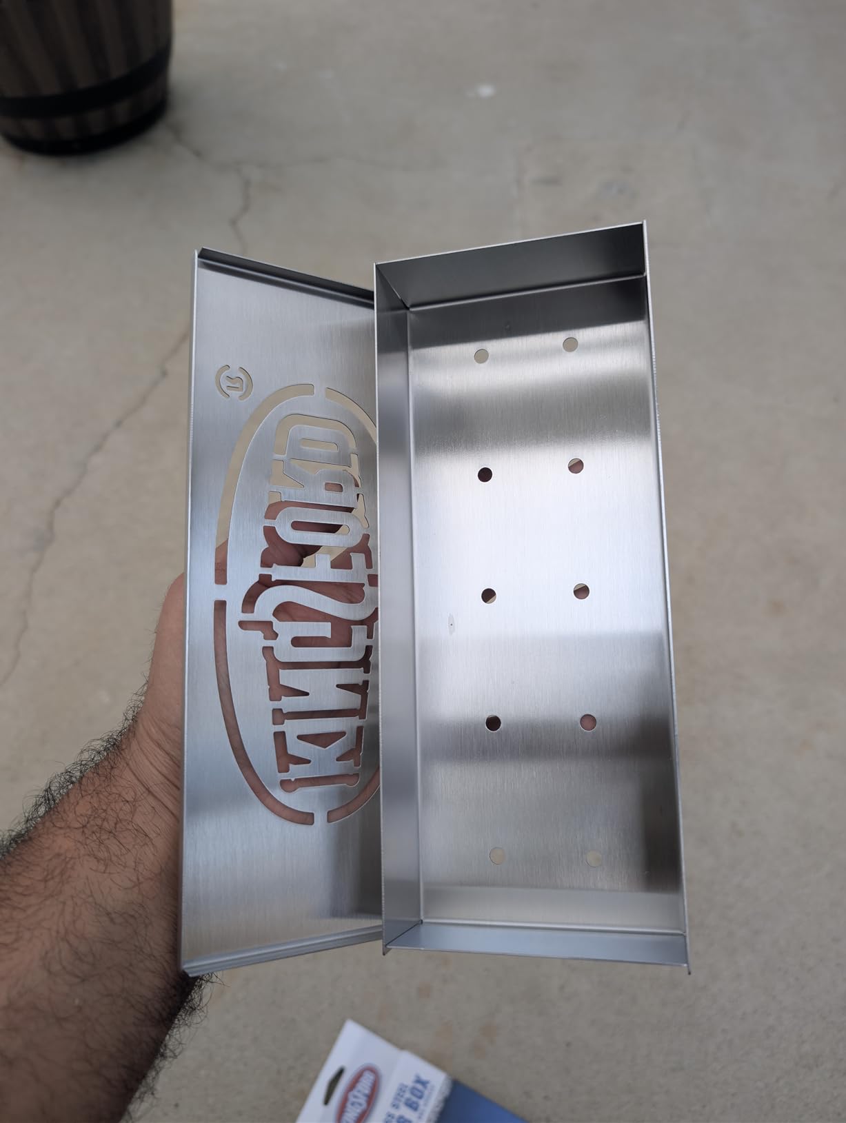 Kingsford Stainless Steel Wood Chip Smoker Box, 9.05 x 3.74 x 1.57 in customer photo 2