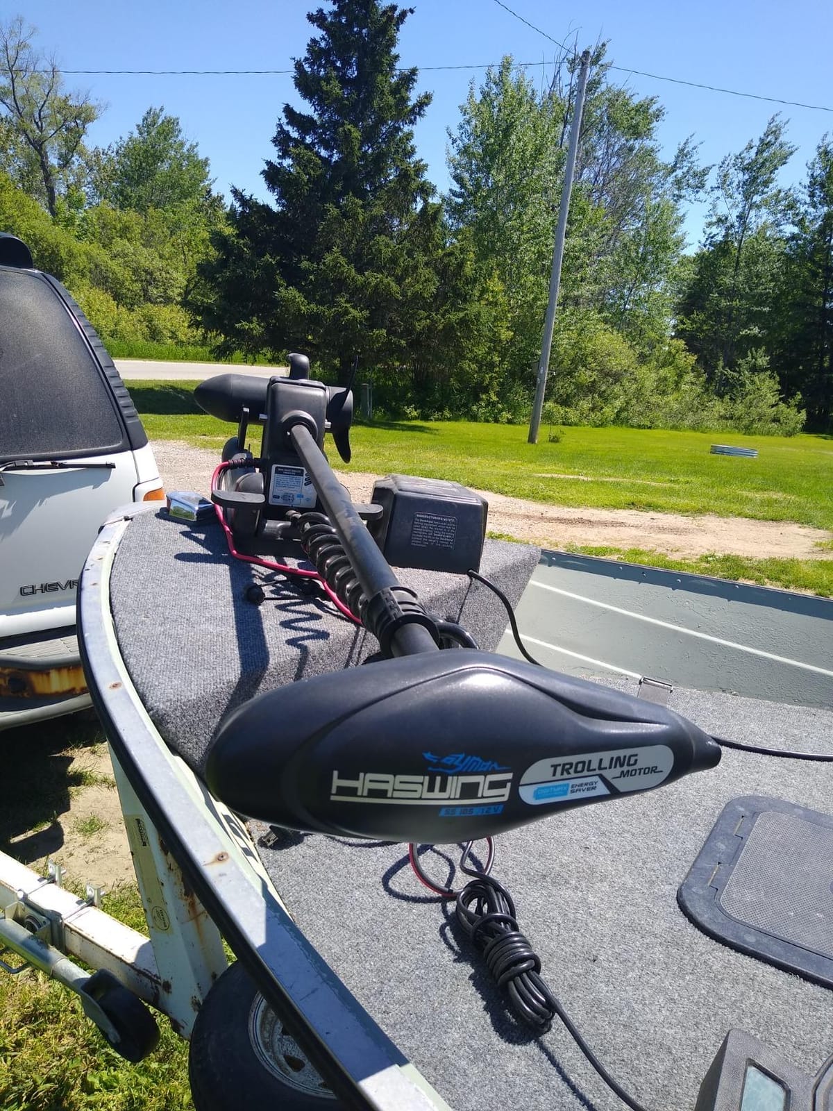 Black Haswing Cayman 12V 55lbs 48 inch Bow Mount Electric Trolling Motor Lightweight, Variable Speed, with Foot Control/Quick Release Bracket for Bass Fishing Boats Freshwater/Saltwater customer photo 2