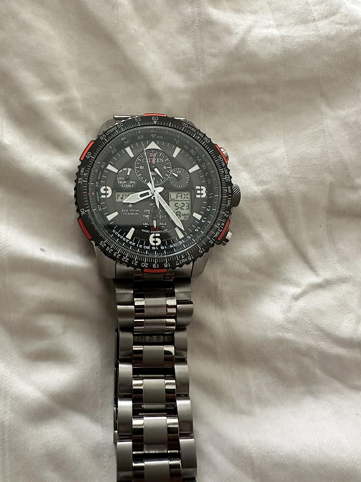 Citizen Men's Promaster Air Skyhawk Eco-Drive Pilot Watch customer photo 2
