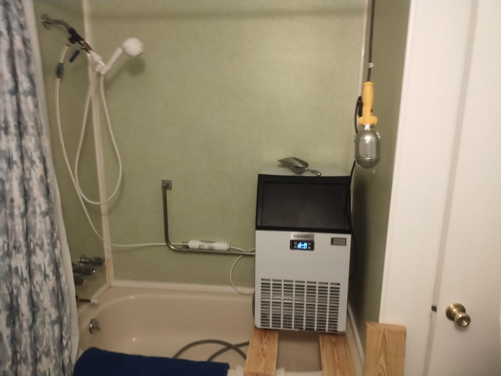 EUHOMY Commercial Ice Maker Machine, 100lbs/24H Stainless Steel Under Counter ice Machine with 33lbs Ice Storage Capacity, Freestanding Ice Maker. customer photo 2