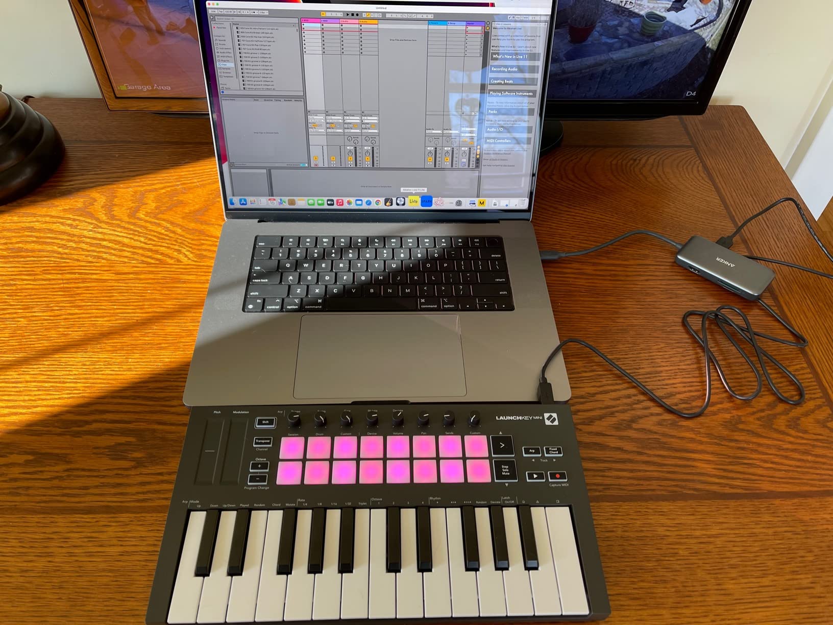 Novation Launchkey Mini [MK3] — Portable 25-Key, USB, MIDI Keyboard Controller with DAW Integration, Chord Mode, and Arpeggiator — for Music Production customer photo 2