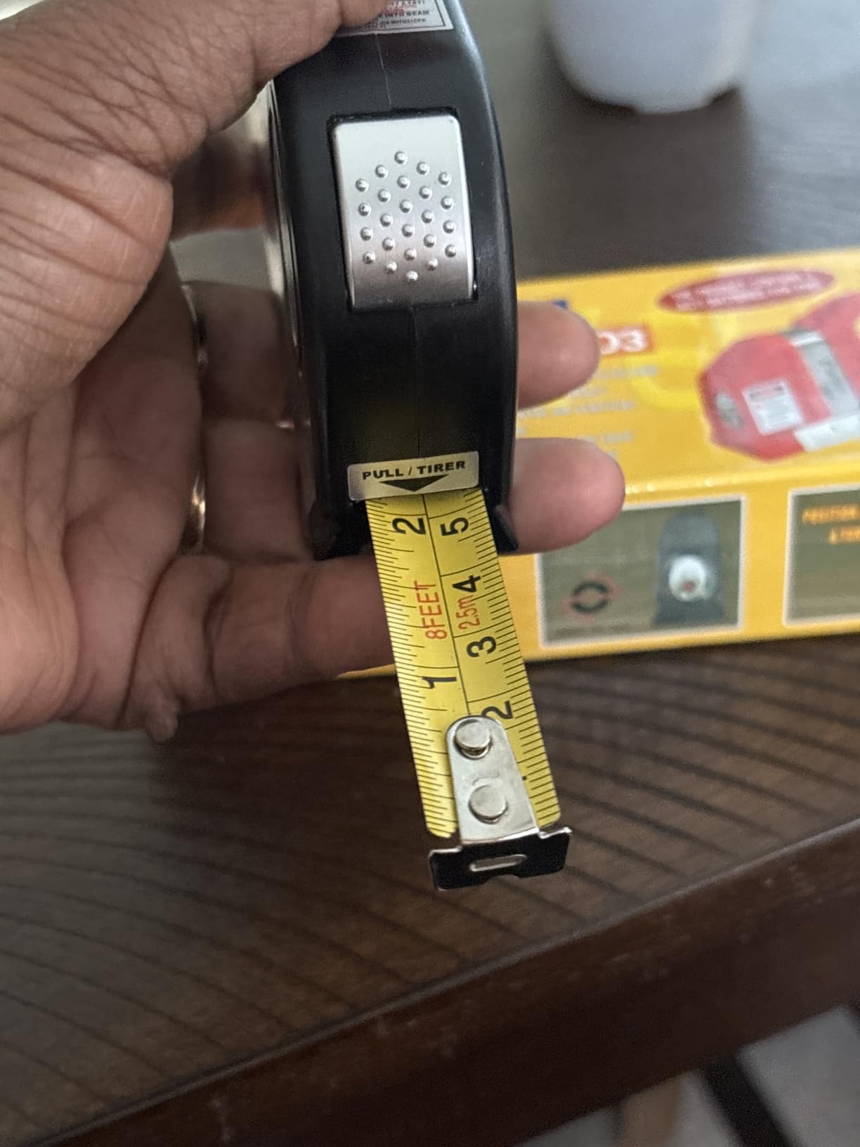 Laser Level Line Tool, Multipurpose Laser Level Kit Standard Cross Line Laser leveler Beam Tool with Metric Rulers 8ft/2.5M for Picture Hanging cabinets Tile Walls by AikTryee. customer photo 2