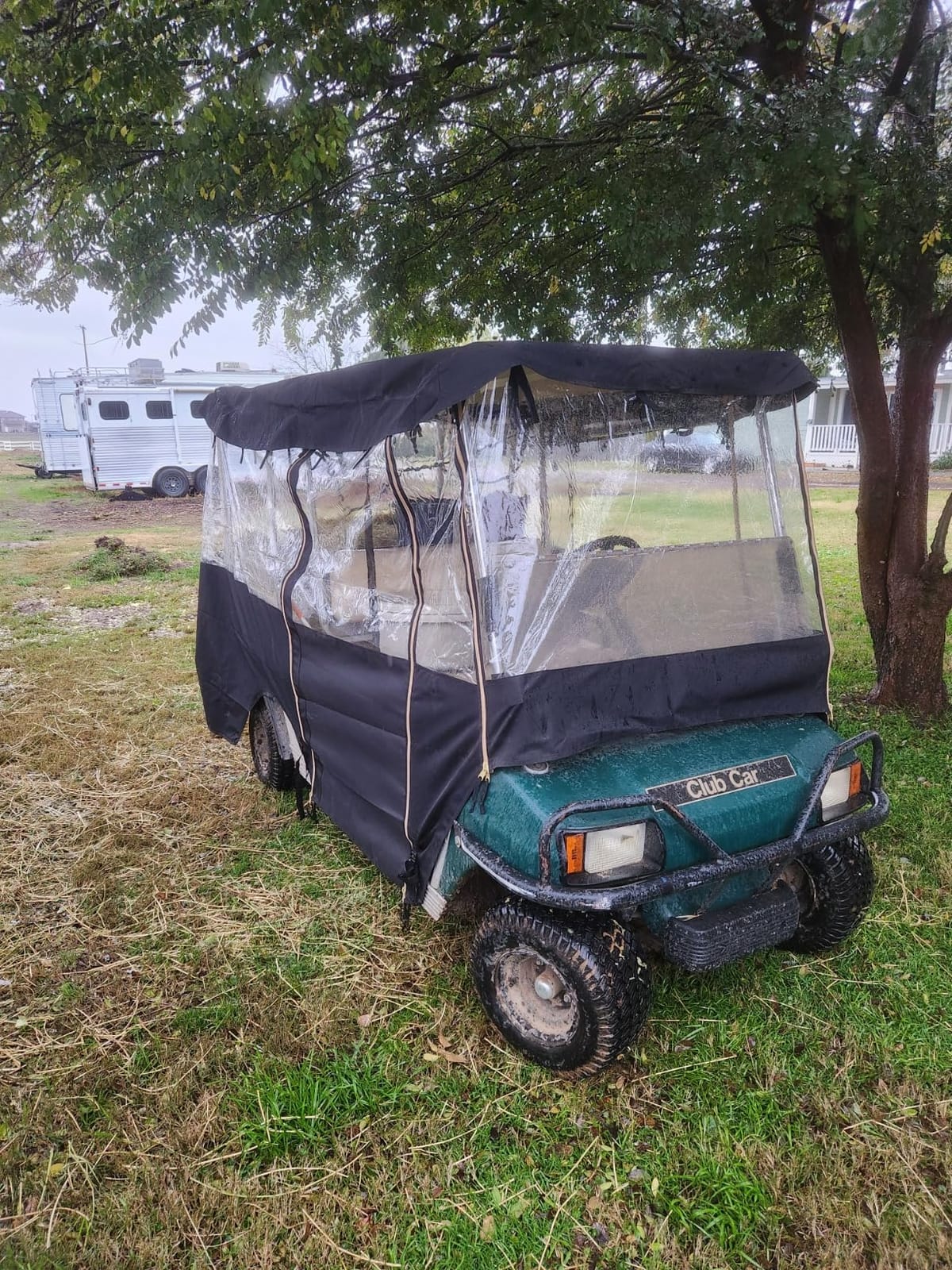 Happybuy Golf Cart Enclosure, 4-Person Golf Cart Cover, 4-Sided Fairway Deluxe, 300D Waterproof Driving Enclosure with Transparent Windows, Fit for EZGO, Club Car, Yamaha Cart customer photo 2