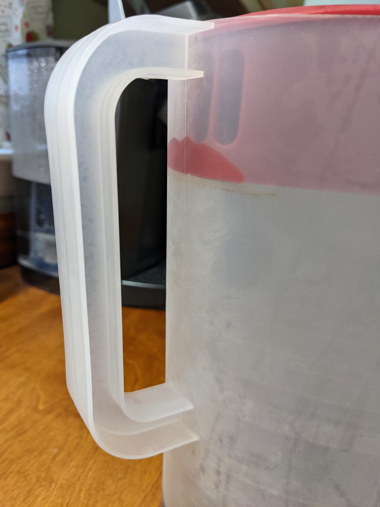 GoodCook 1 Gallon Pitcher with Embossed Measurements, Integrated Pour Spout & 4 Way Lid, Made Without BPA, Clear/Red customer photo 1