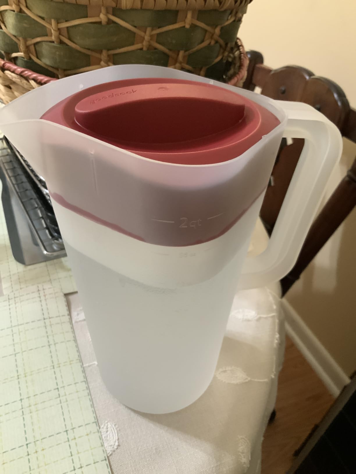 GoodCook 1 Gallon Pitcher with Embossed Measurements, Integrated Pour Spout & 4 Way Lid, Made Without BPA, Clear/Red customer photo 2