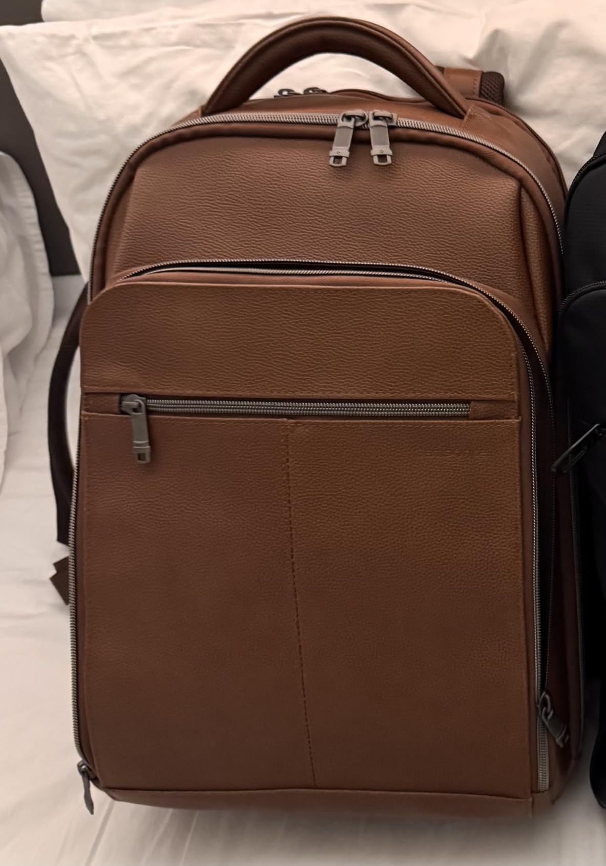 Samsonite Classic Leather Backpack, Cognac , One Size customer photo 1