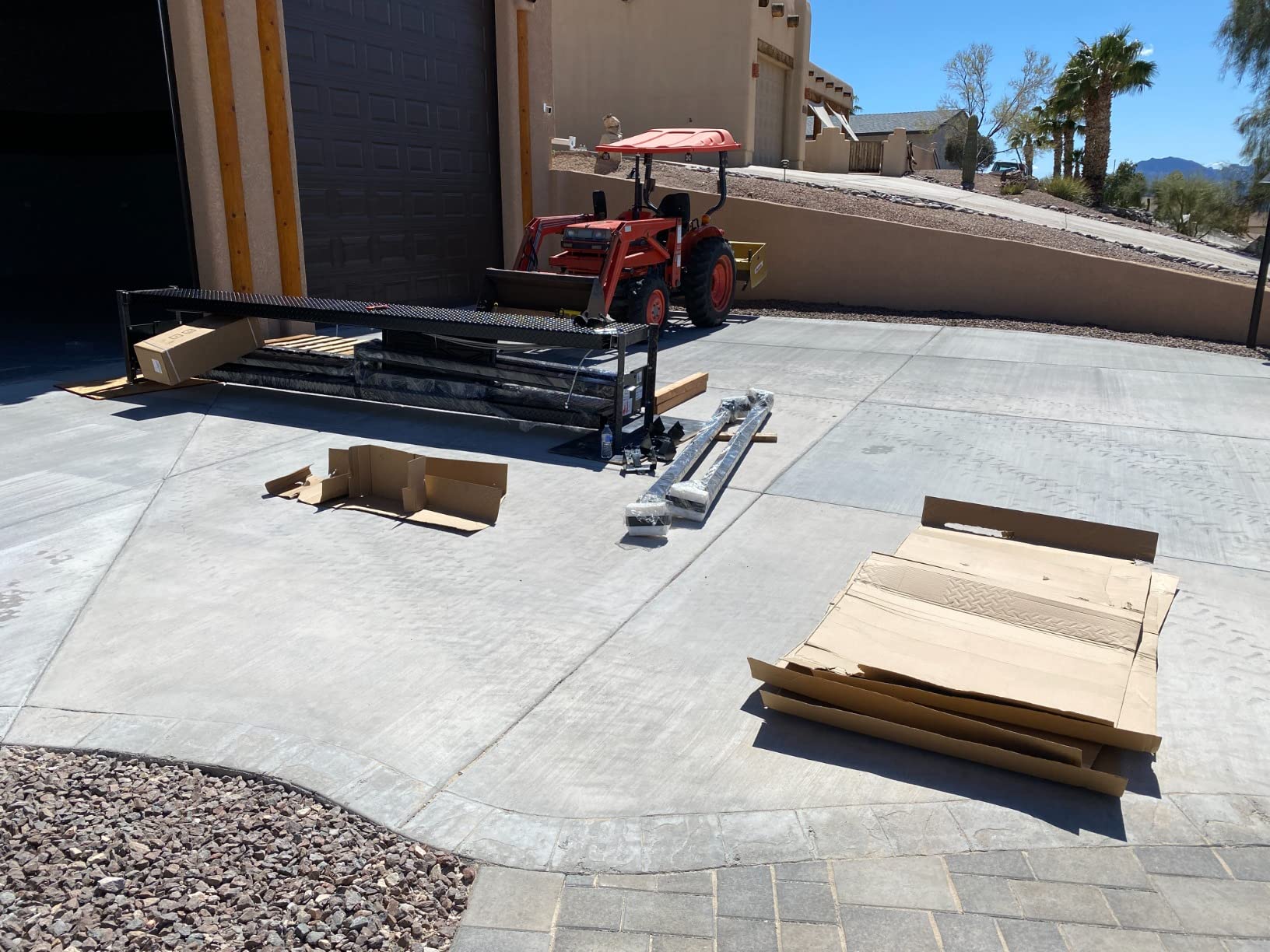 APlusLift HW-8S 8000LB 4-Post Storage Service Car Lift 3 Year Warranty | CE Certified 12000LB Static Load Test customer photo 2