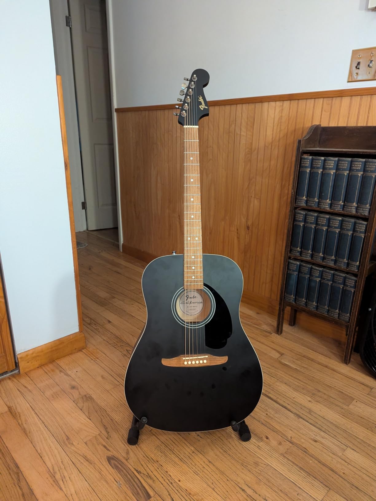Fender California Debut Redondo Series Beginner Acoustic Guitar, Natural customer photo 1