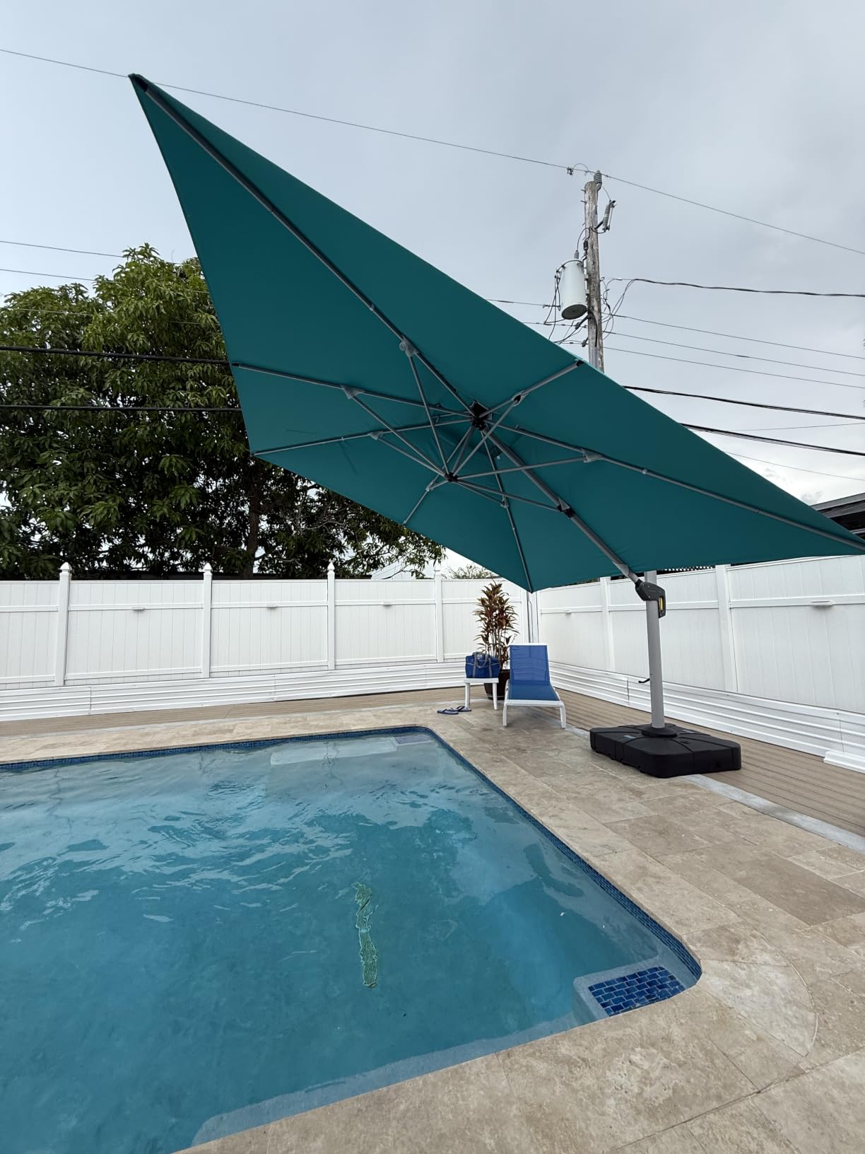 PURPLE LEAF Cantilever Patio Umbrella 10' X 13' Extra Large, Navy Blue customer photo 1
