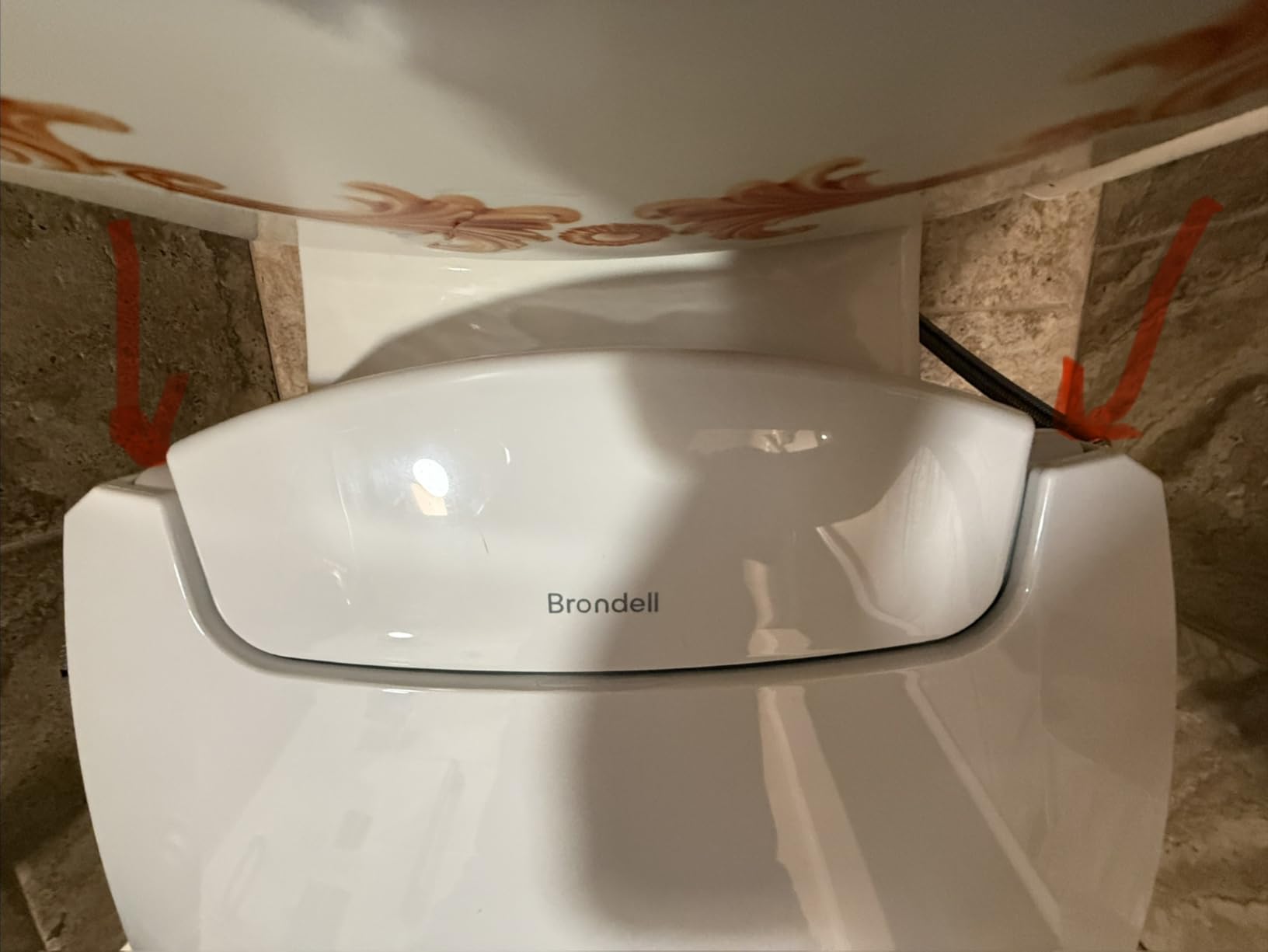 Brondell Bidet Toilet Seat, Non-Electric Swash Ecoseat, Fits Elongated Toilets, White - Dual Temperature, Dual Nozzle System - Bidet with Easy Installation customer photo 1