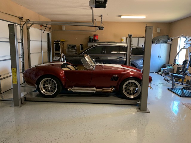 Triumph NSS-8SQ Classic Lift Shorter 8000lbs 4 Post Storage Service Car Auto Lift Truck Hoist customer photo 2