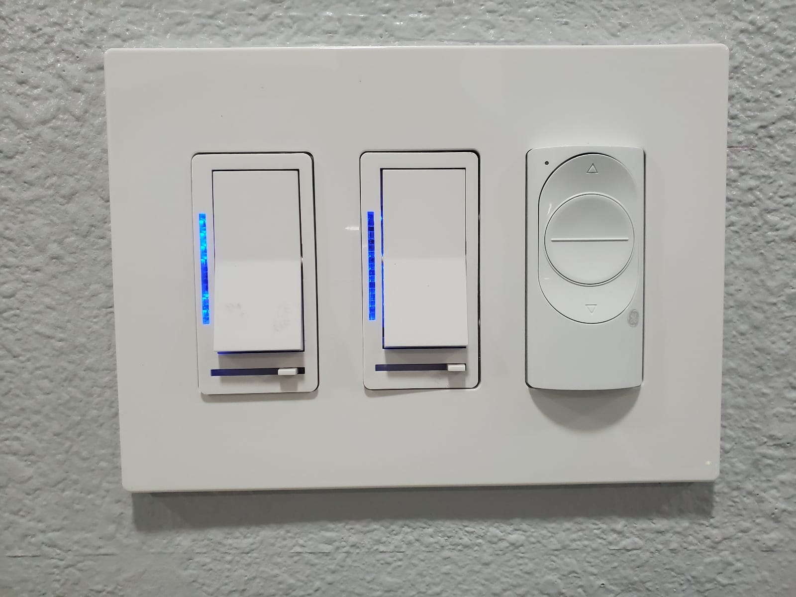 GE CYNC Smart Dimmer Switch, Wire-Free Battery-Powered, Bluetooth+WiFi, 1pk customer photo 1