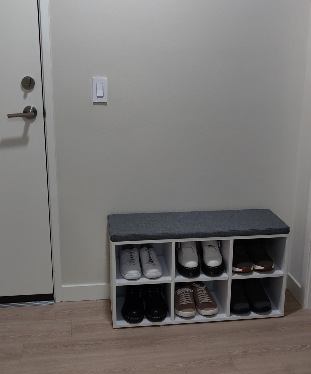 VASAGLE Shoe Bench with Cushion, 6 Compartments, 3 Adjustable Shelves customer photo 2
