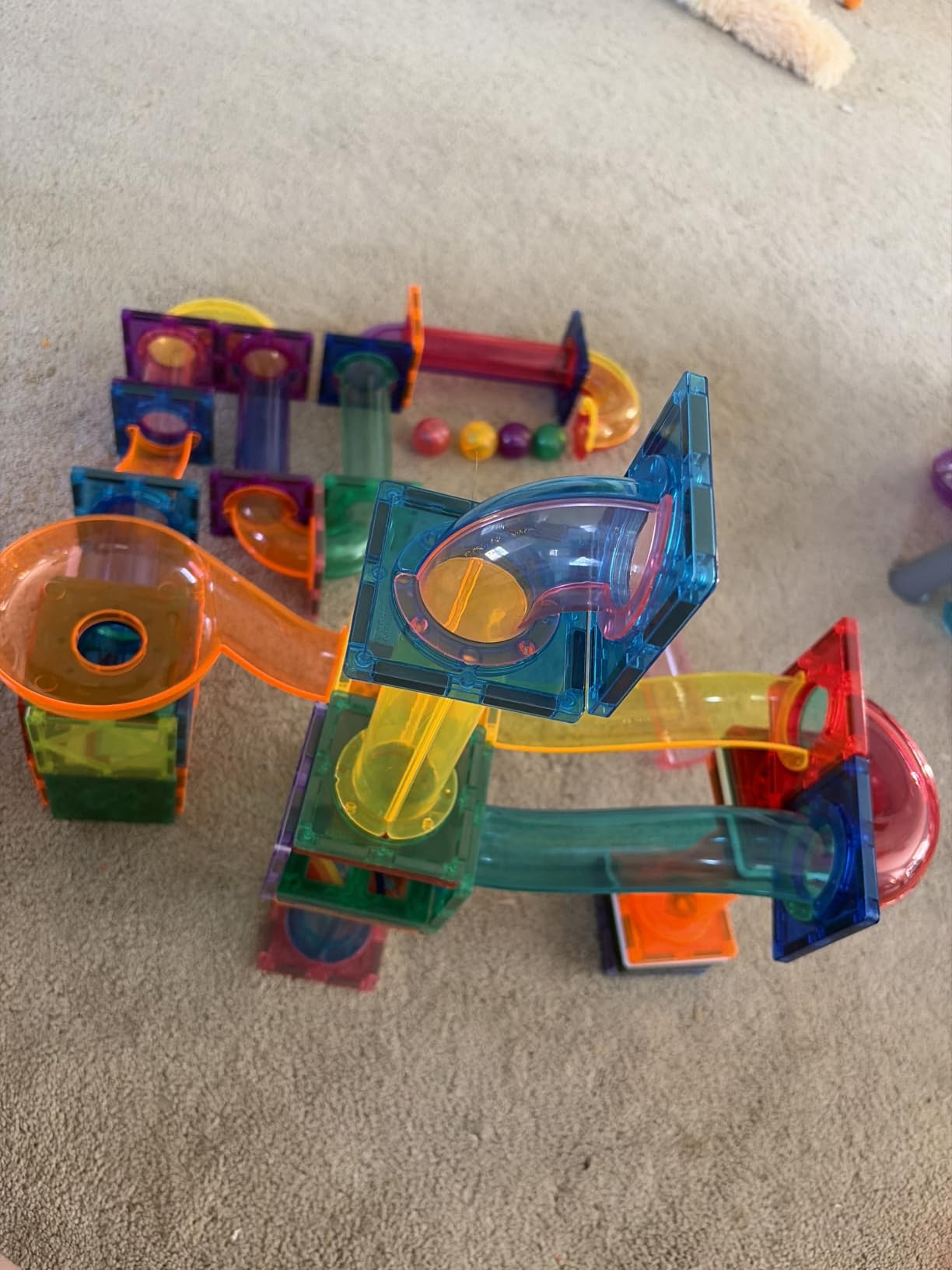 PicassoTiles 100 Piece Marble Run Magnetic Tiles Race Track STEM Ages 3+ customer photo 2