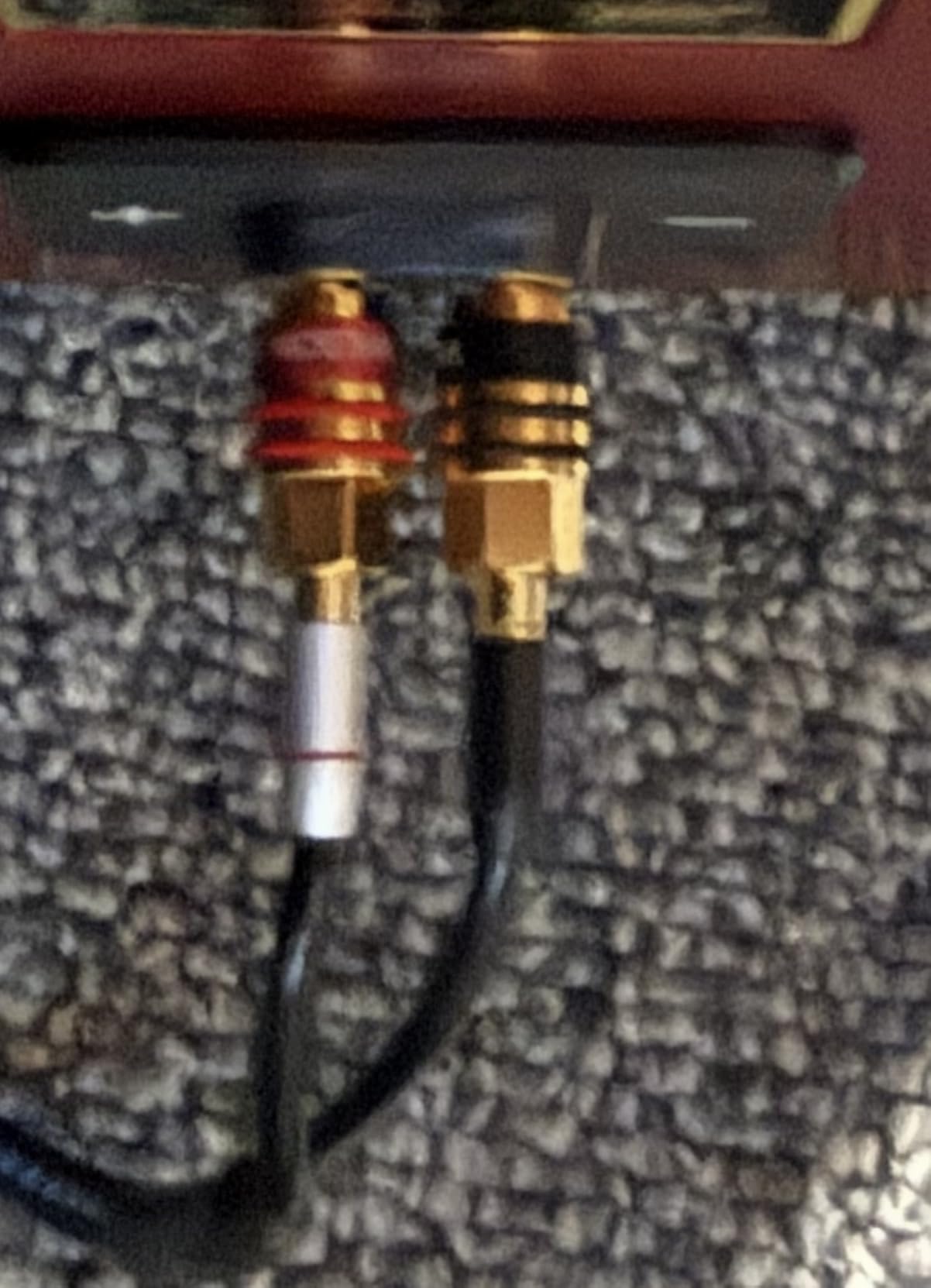 SVS SoundPath Ultra Speaker Cable with Banana Connectors - Each (4 ft.) customer photo 1