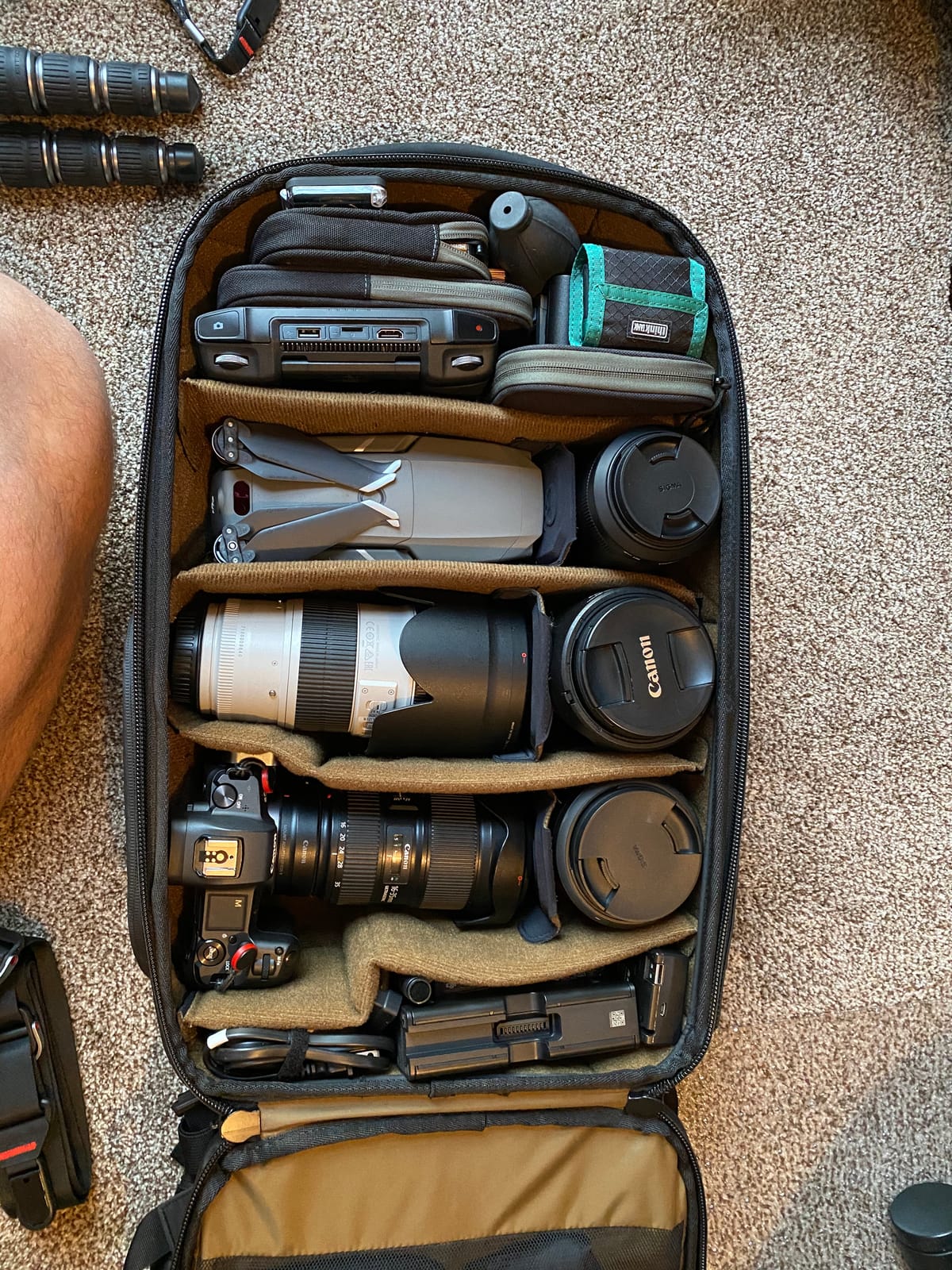 NOMATIC McKinnon Camera Backpack 35L - Camera Bag for Photographers - V1 customer photo 1