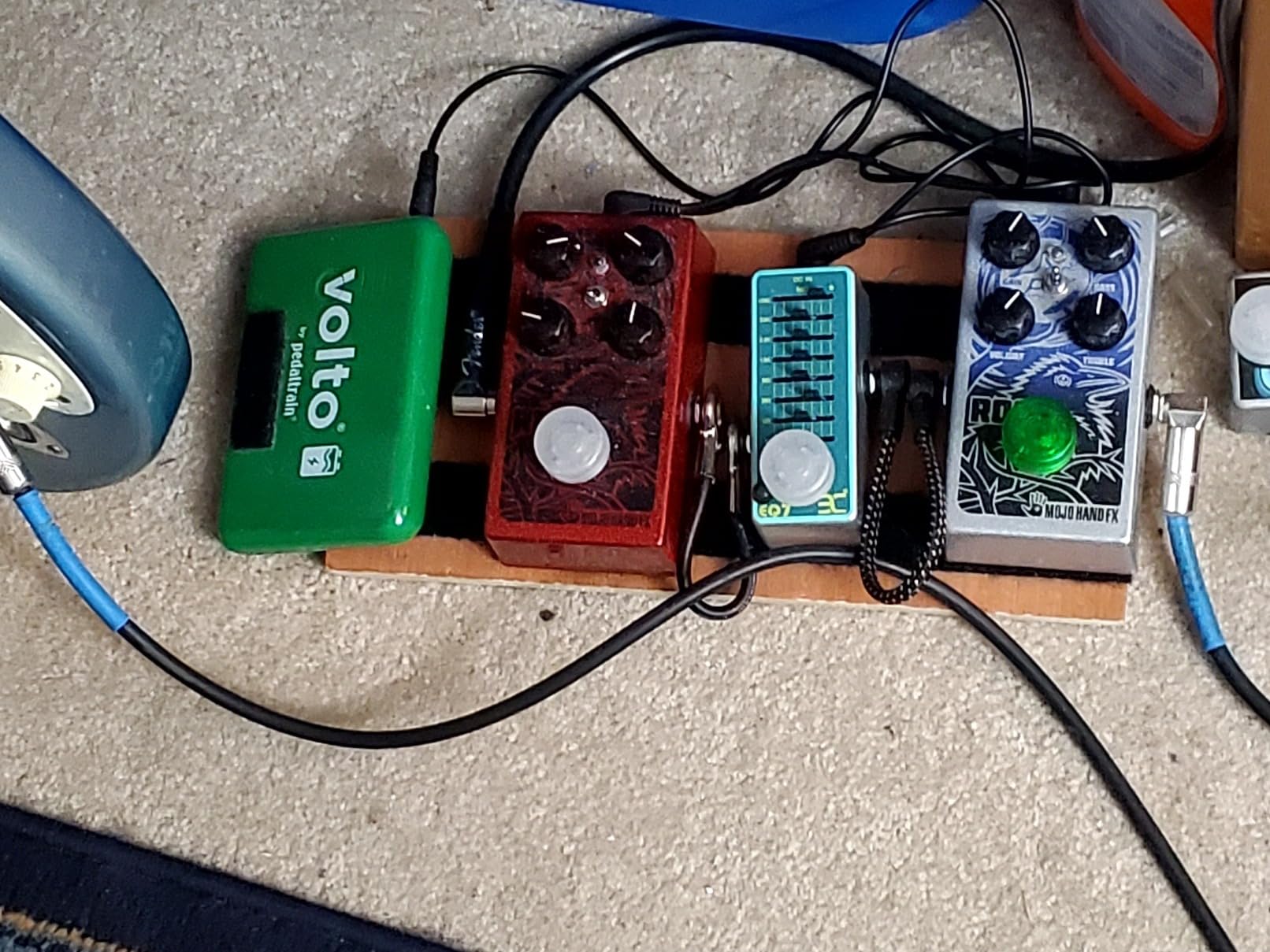 EX 7 Band EQ Equalizer Mini Guitar Pedal customer photo 1