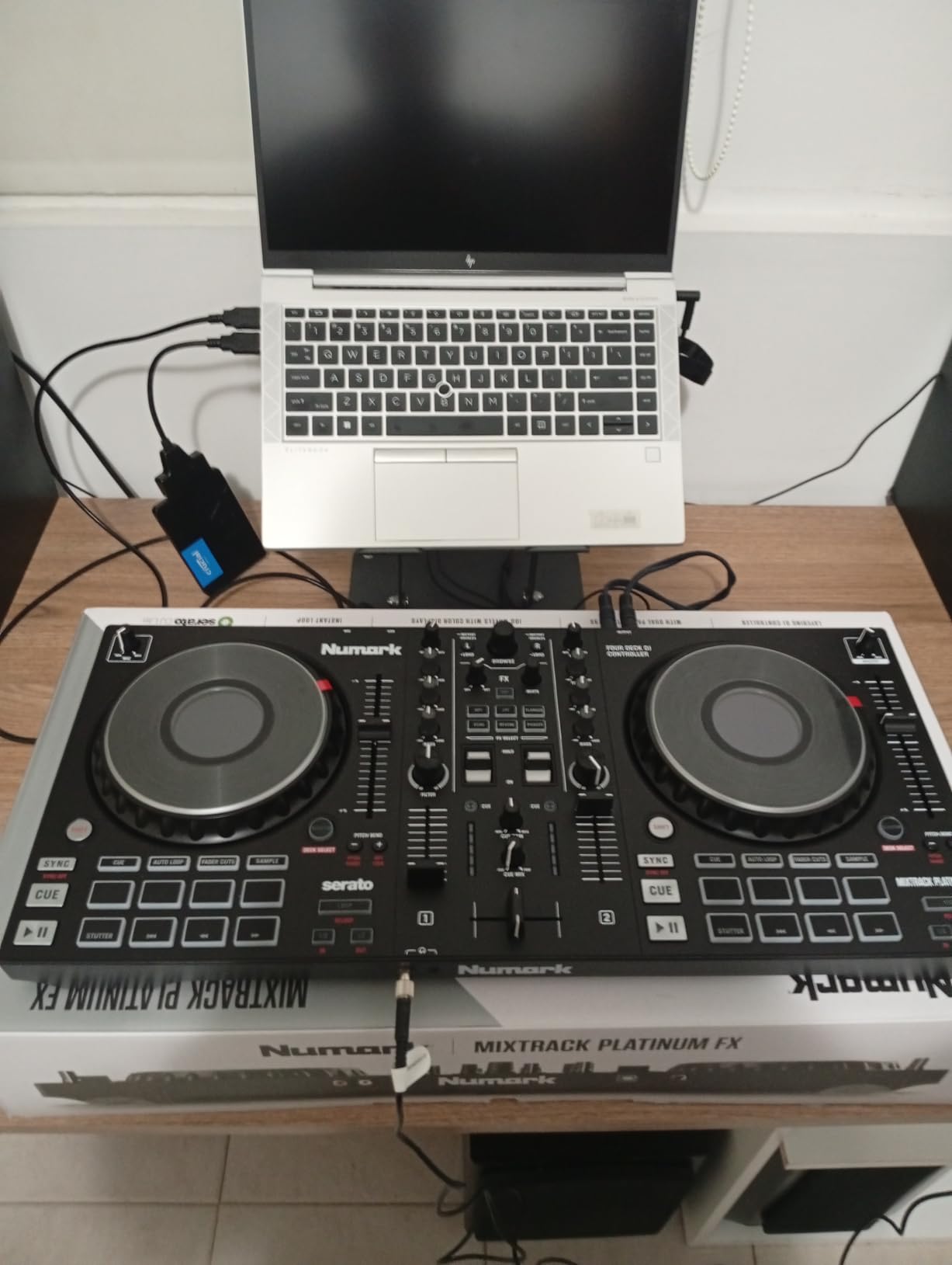 Numark Mixtrack Platinum FX DJ Controller | 4-Decks, 3-Band EQ DJ Mixer, Jog Wheel Displays, 16 Pads, 2 Effects Paddles, Audio Interface, Serato DJ Lite customer photo 1