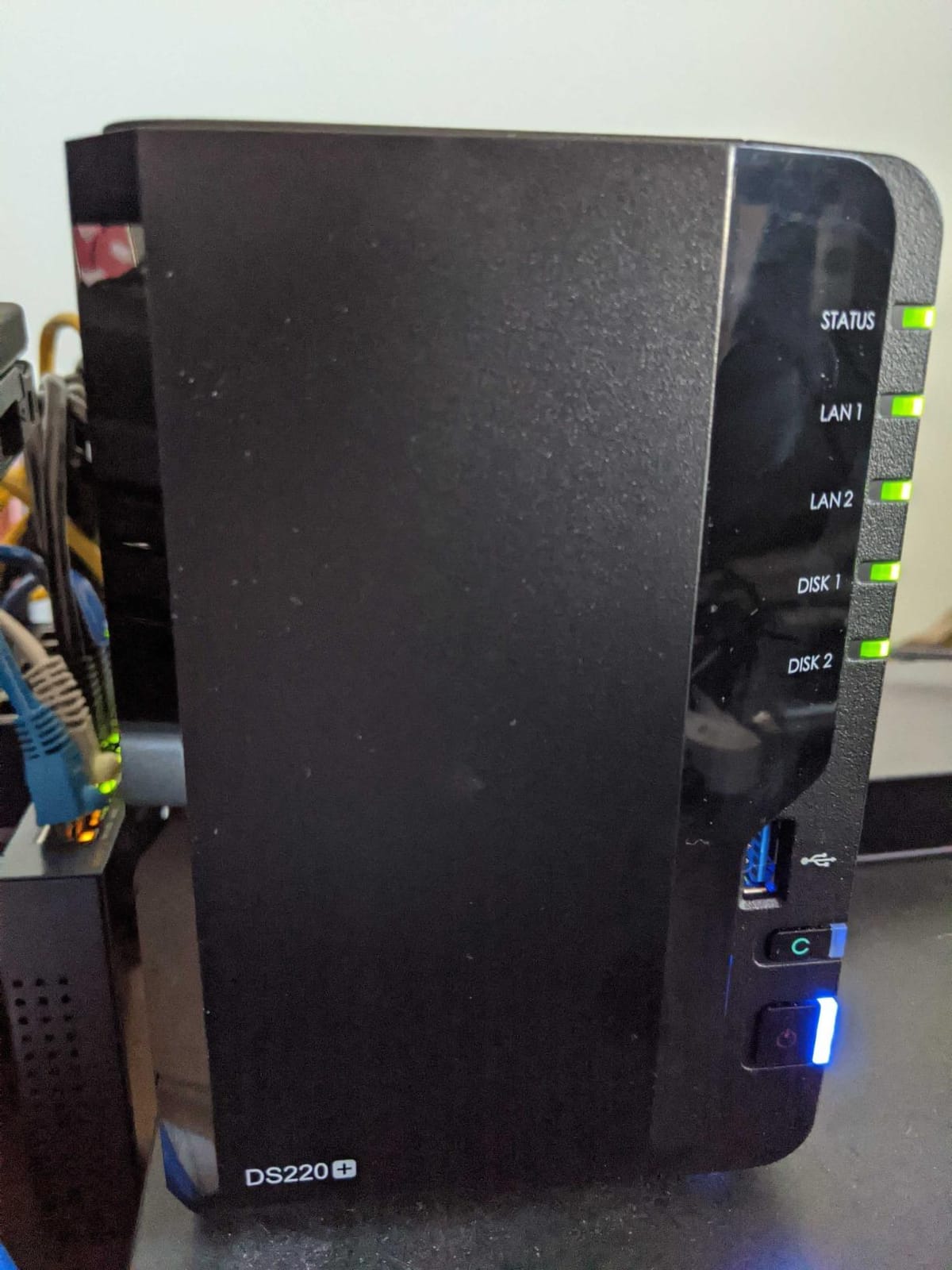 Synology 2 bay NAS DiskStation DS220+ (Diskless),Black customer photo 2