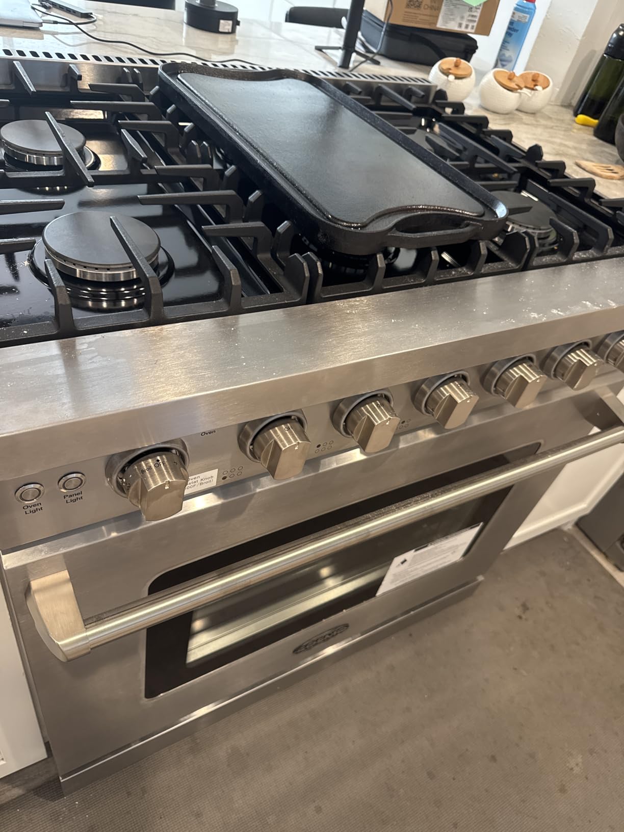 30 in. Haven Coll 4.8 cu ft 5 Burner Gas Range, Convection, Stainless Steel customer photo 1