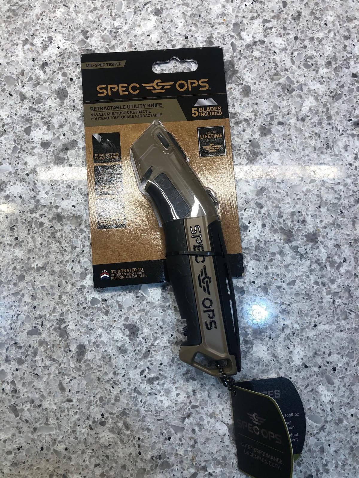 Spec Ops Tools Utility Knife for Cutting Drywall, Roofing & Jobsite Materials, Includes 5 Blades in Handle Storage, Retractable Blade customer photo 1