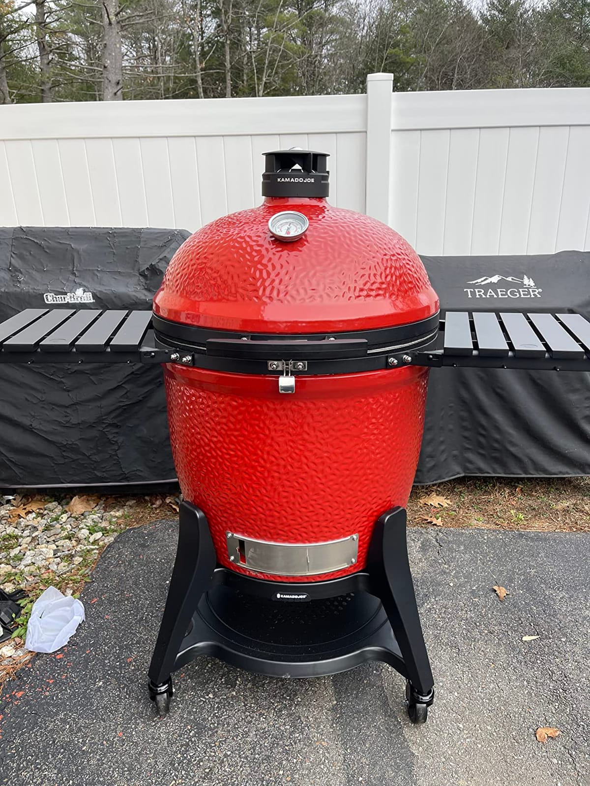 Kamado Joe Big Joe Series III 24-inch Ceramic Charcoal Grill and Smoker with Premium Cart, SloRoller Insert and 450 Cooking Square Inches in Red, Model KJ15041021 customer photo 2