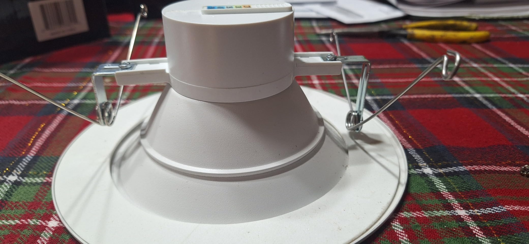 LUXRITE 5/6 Inch LED Recessed Retrofit Downlight, 14W=90W, 1100 LM (4 Pack) customer photo 2