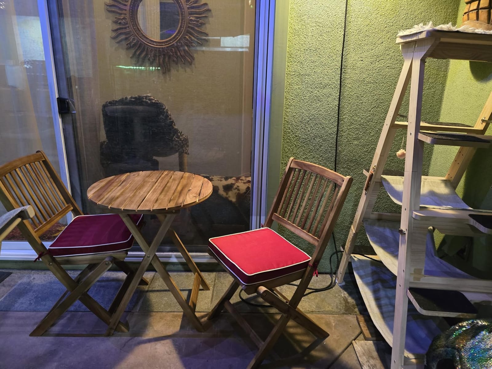 GIANTEX 3 Pieces Acacia Wood Bistro Set, Outdoor Folding Table & Chairs customer photo 1