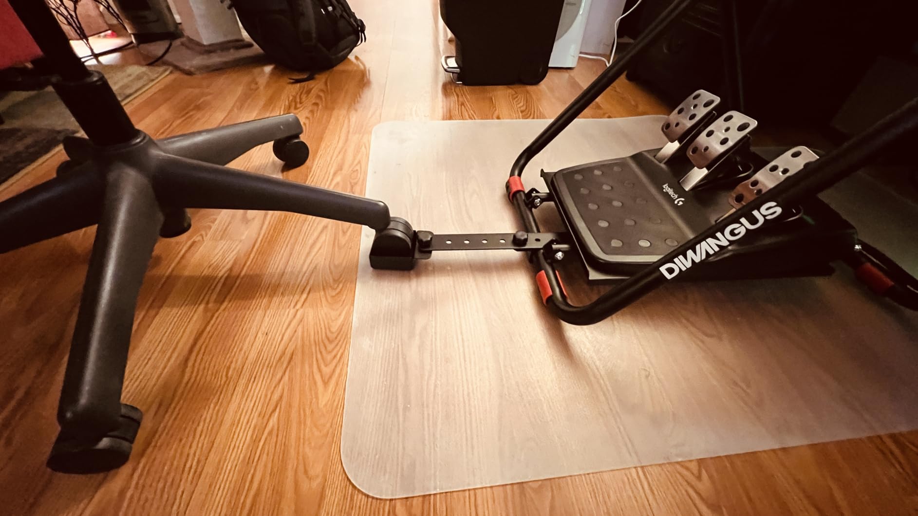 DIWANGUS Foldable & Adjustable Sim Racing Wheel Stand with Shifter Mount customer photo 2