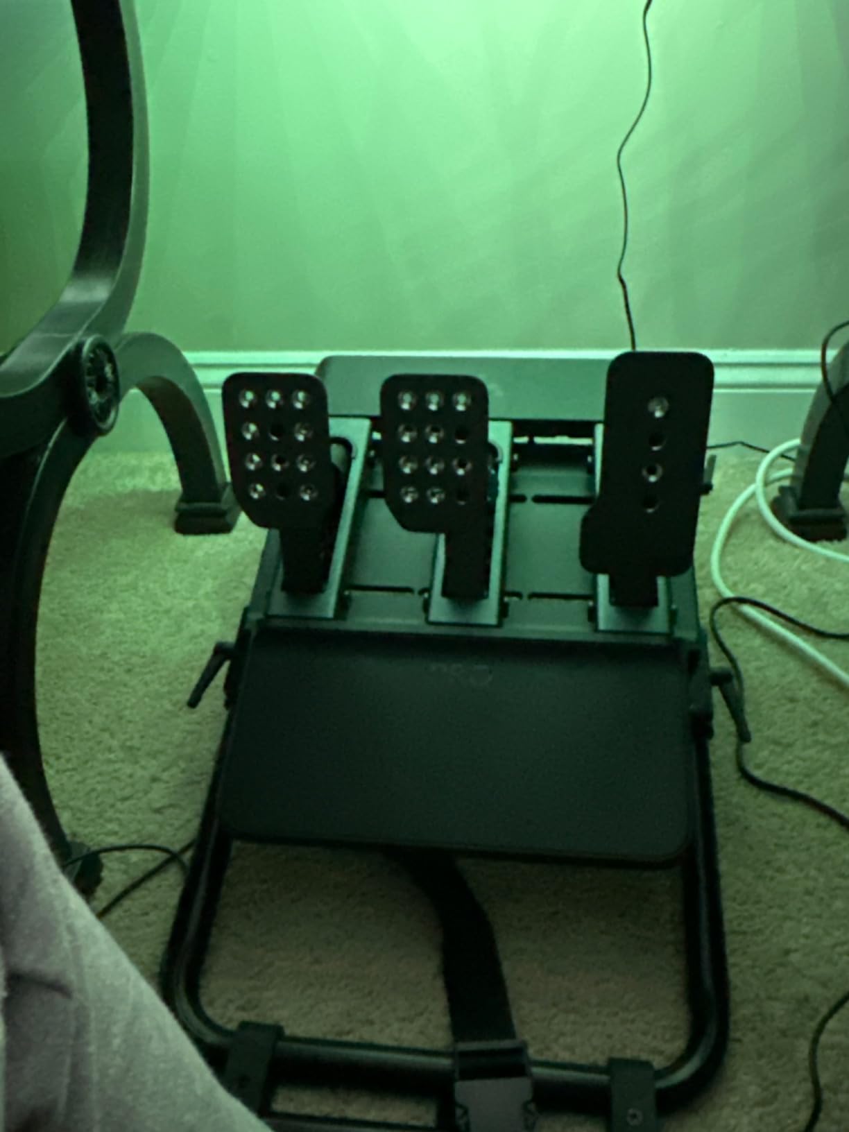 Logitech G PRO Racing Pedals Simulator with 100kg Load Cell Brake | Fully customizable, swappable springs & elastomers, modular design, ideal for racing simulators customer photo 2