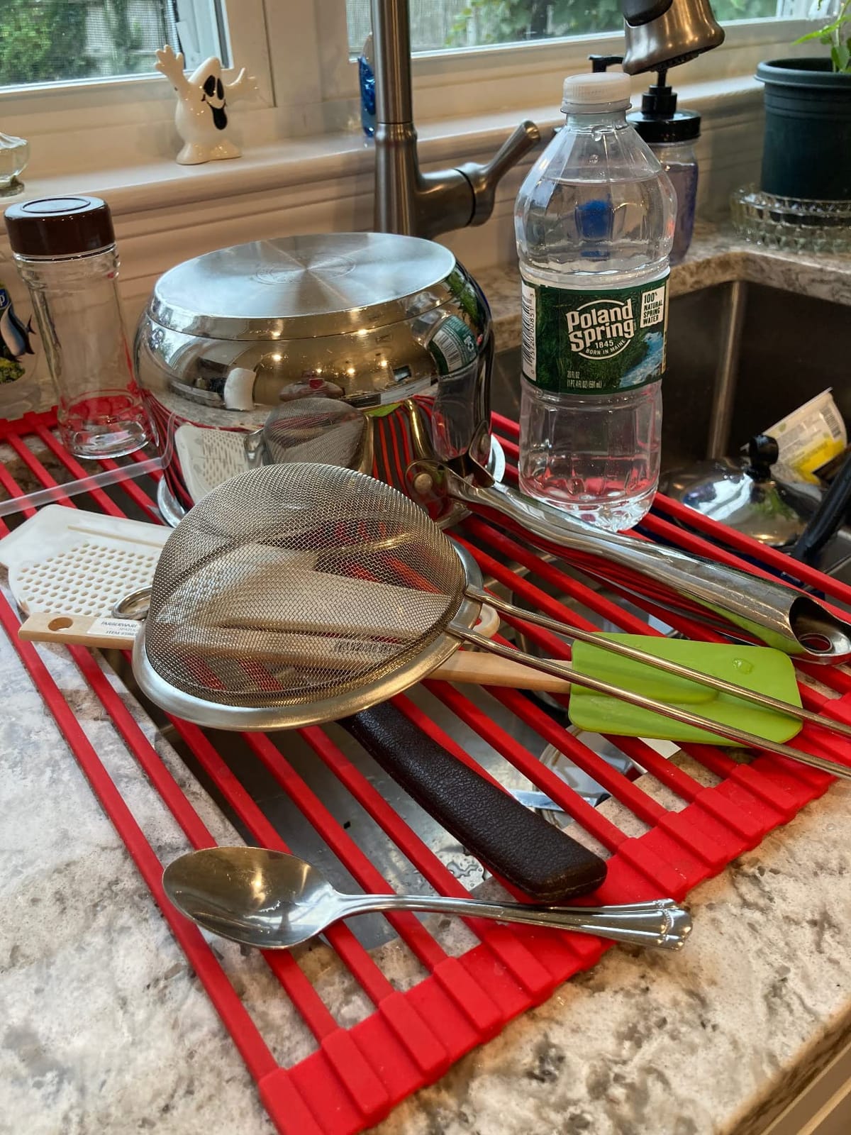 Kraus Multipurpose Over-Sink Roll-Up Dish Drying Rack, Colander and Trivet in Dark Grey, KRM-10DG customer photo 1