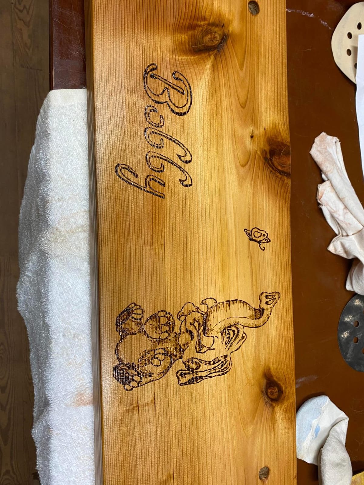 (Stage 1) TRUArt Wood and Leather Pyrography Dual Pen Set – 30W and 15W, Gourd (35 Tips, Aluminum Case, Two Pens, Metal Stencil) customer photo 1