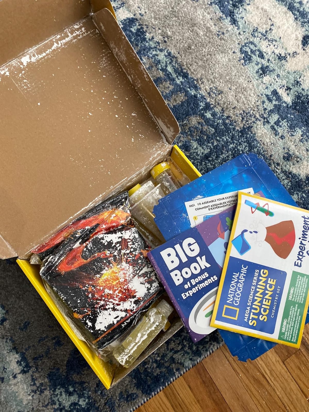 National Geographic Chemistry Set with 45 Experiments for Kids 8-12 | Volcano Eruption, Geyser and Rocket Activities, Hands-On Chemical Reactions, STEM Projects, Science Kit, Birthday Gift customer photo 2