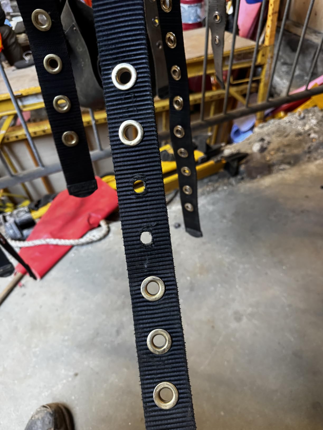 Palmer Safety Hammerhead 5pt Safety Harness Back Padded, QCB Chest, Tongue Buckel Legs Straps, Back & Side D-Rings customer photo 2