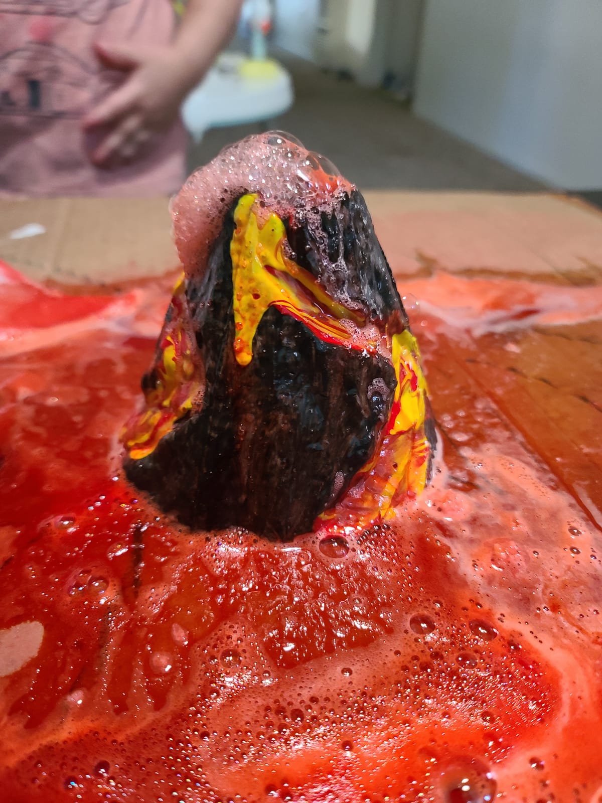 National Geographic Ultimate Volcano Science Kit for Kids Ages 8-12 customer photo 2