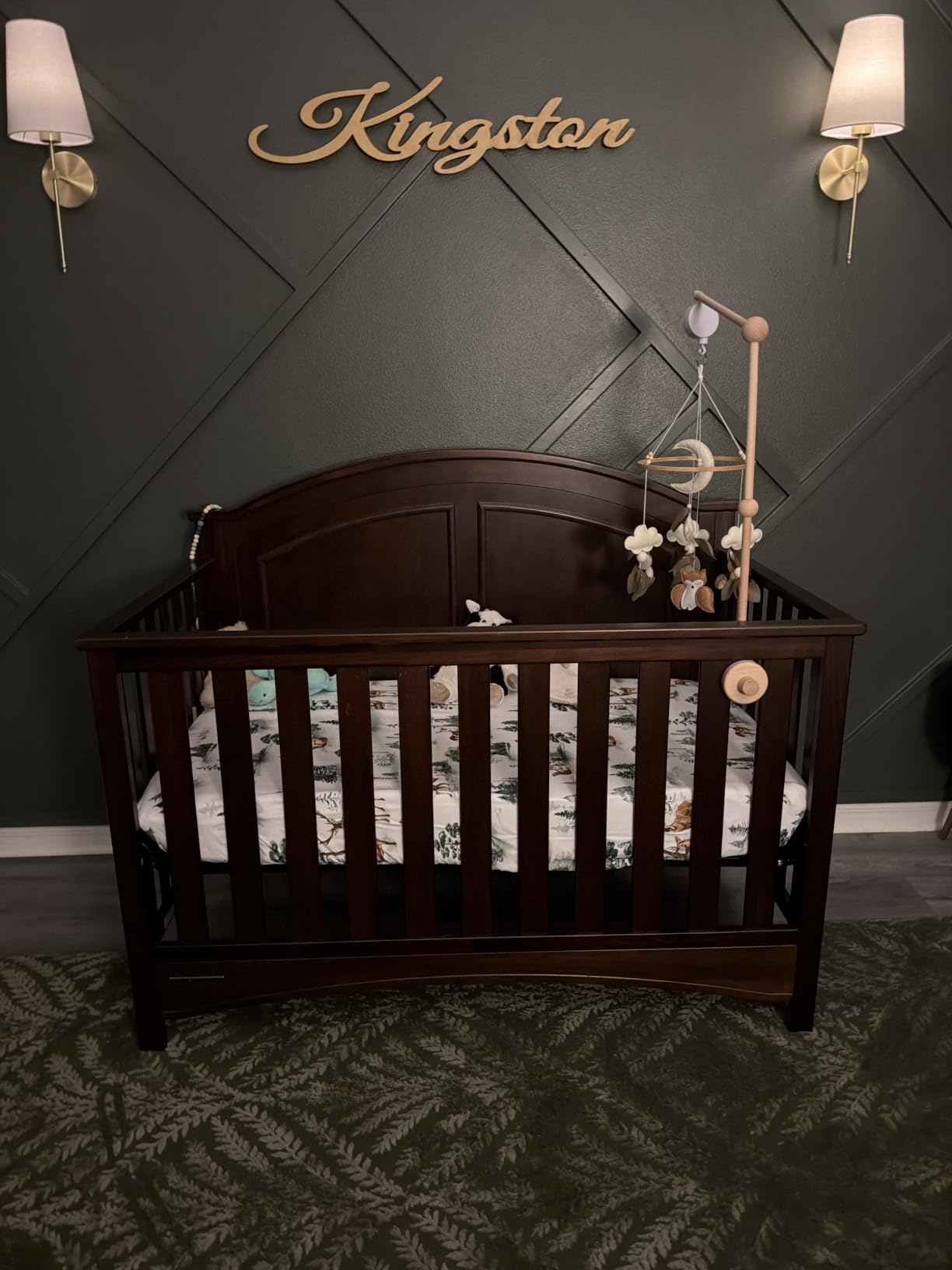 Delta Children Perry 6-in-1 Convertible Crib - Greenguard Gold Certified, Walnut Espresso customer photo 1