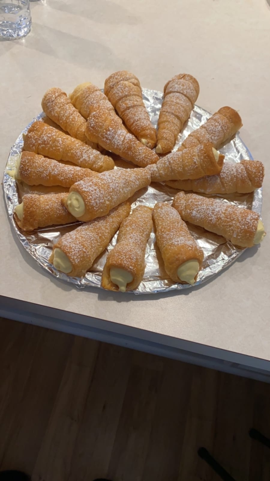 Cream Horn Molds 16pcs Large Size 4.7 inch Baking Cones Stainless Steel Roll Horn Forms Conical Danish Pastry Croissant Cones Moulds customer photo 1