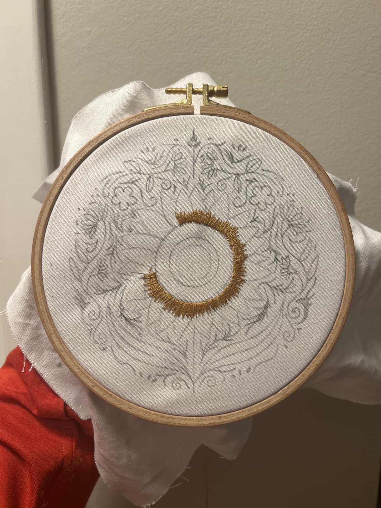 Nurge Premium Quality Beech Wood Embroidery Hoop, Cross Stitch Hoop with Gold Plated Adjustable Brass Screw for DIY Projects Ideal for Crafters, Beginners & Professionals - 12.2