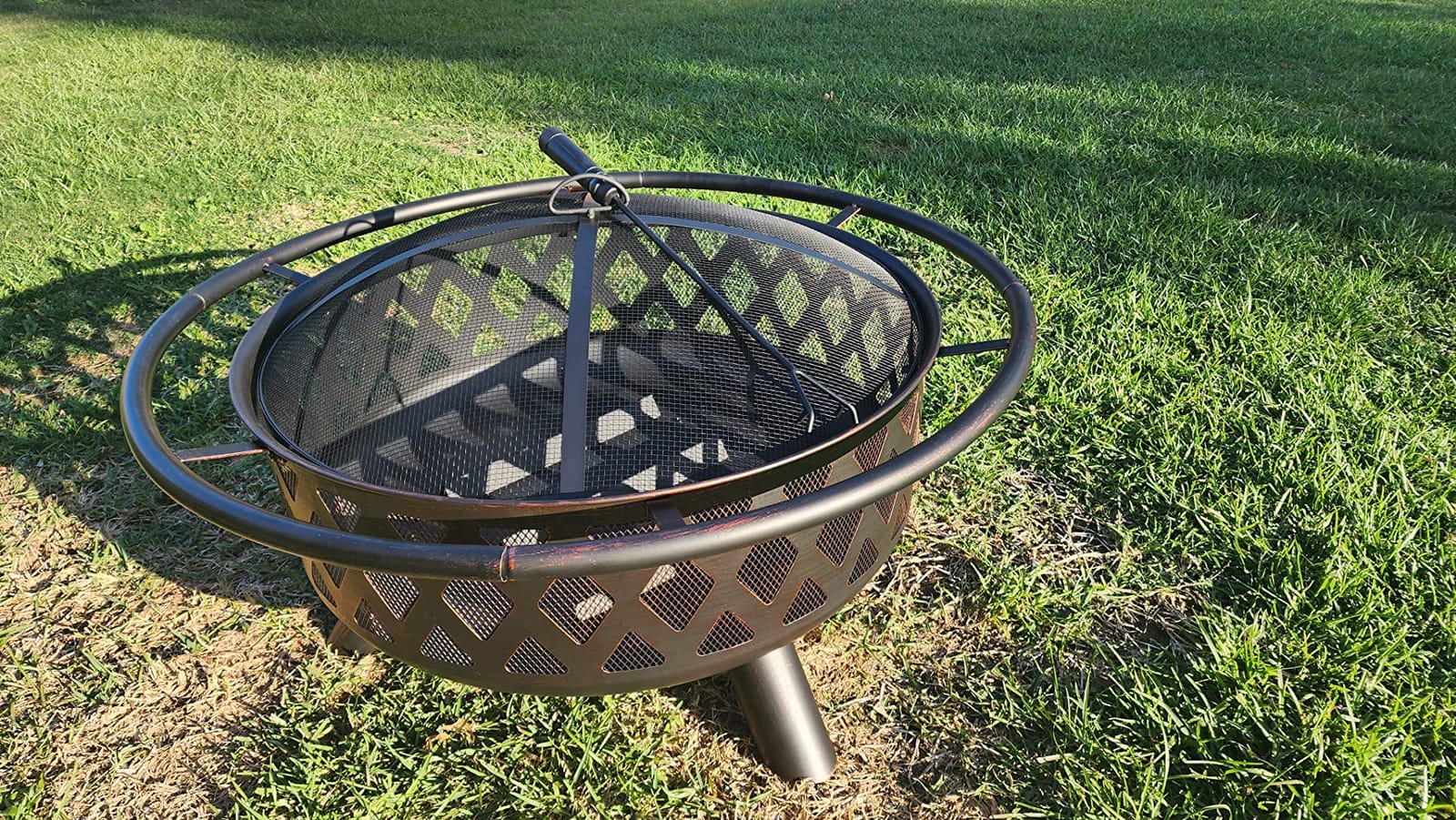 Yaheetech Fire Pit 36in Outdoor Wood Burning Fire Pits Wood Large Fire Bowl for Outside BBQ Bonfire Patio with Mesh Spark Screen, Poker and Rain Cover customer photo 1