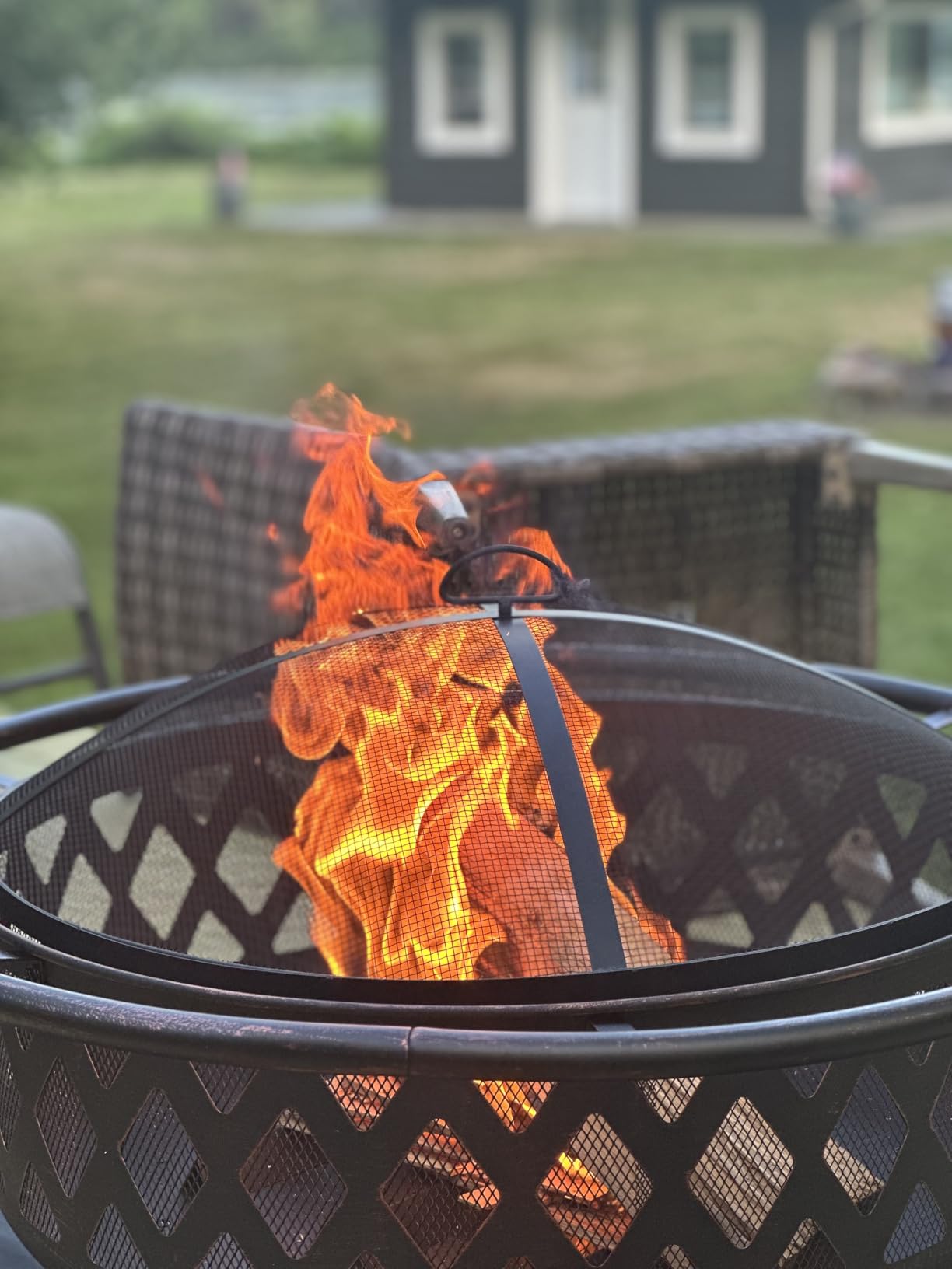 Yaheetech Fire Pit 36in Outdoor Wood Burning Fire Pits Wood Large Fire Bowl for Outside BBQ Bonfire Patio with Mesh Spark Screen, Poker and Rain Cover customer photo 2