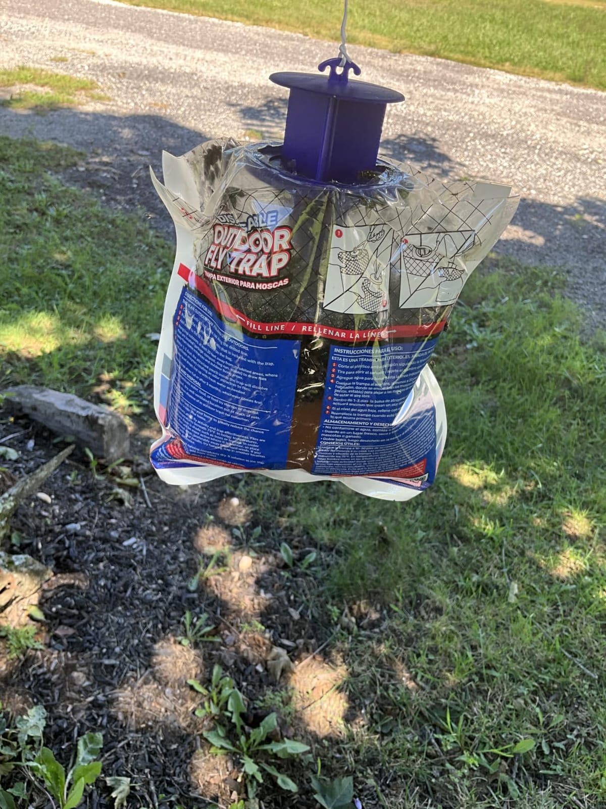 Fly Traps Outdoor Fly Trap for Patio. 4 Non-Toxic Pre-Baited Flies Bags Outdoor Disposable. Hanging Bug Catchers for All Filth Flies Killer for Outside Bug Control in Yard Horse Ranch Trash Can. customer photo 2